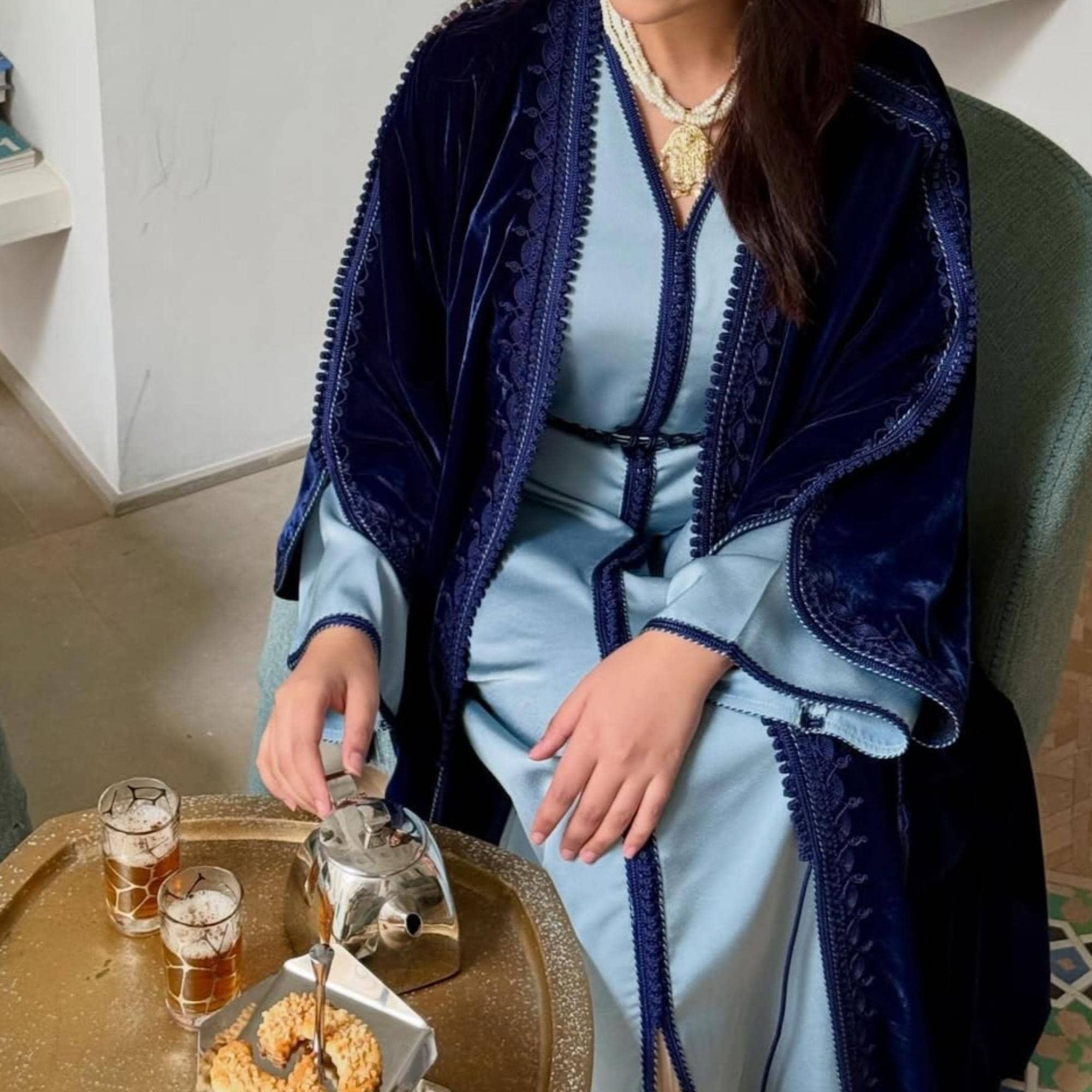 Moroccan blue Caftan – Elegant Embroidered Farasha Dress – Takchita Style Kaftan for Eid, Henna, or Special Events - 2 pieces Abaya