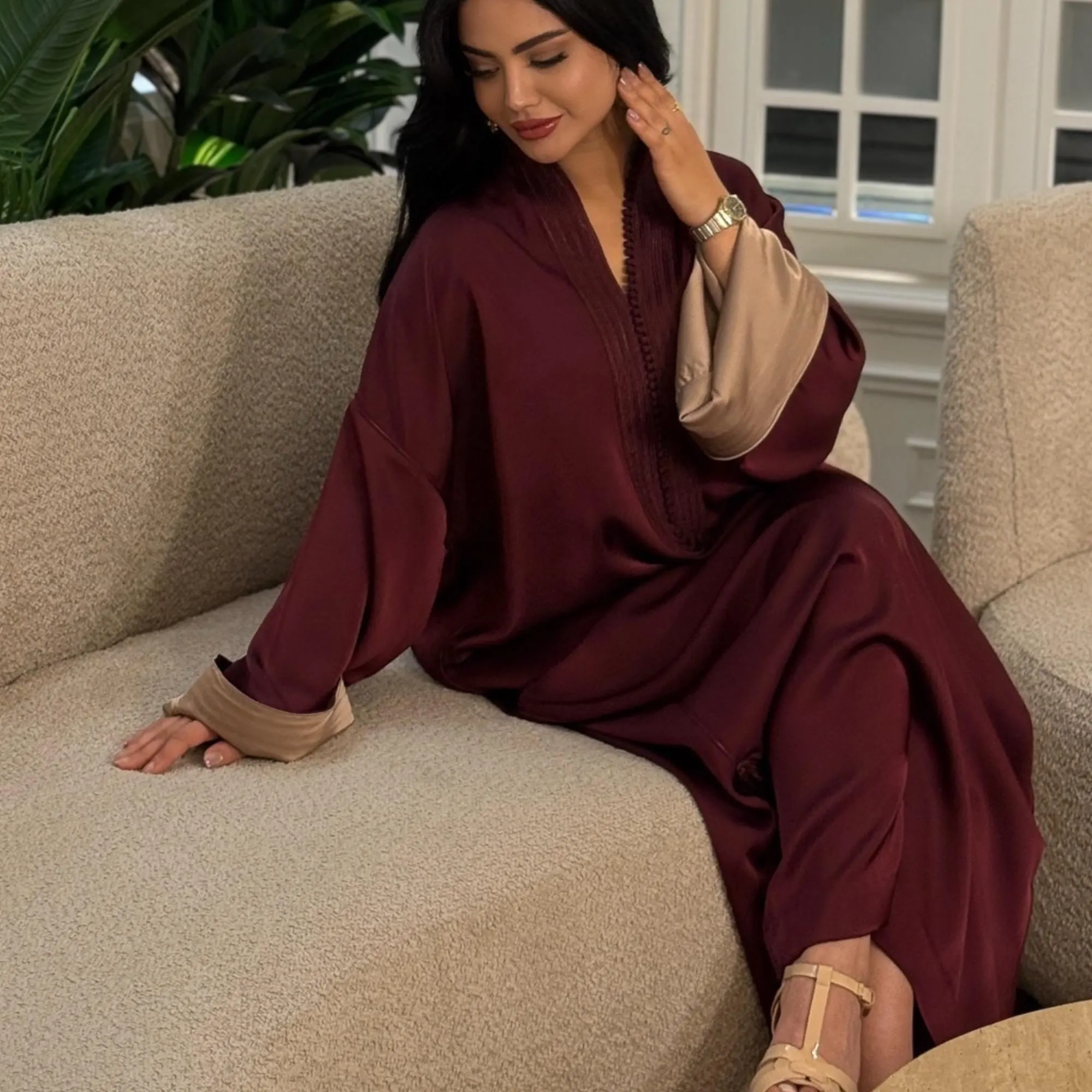 Burgundy Silk Moroccan Caftan Dress – Elegant Arabic Abaya for Weddings, Eid & Special Occasions | Summer Kaftan for Women.