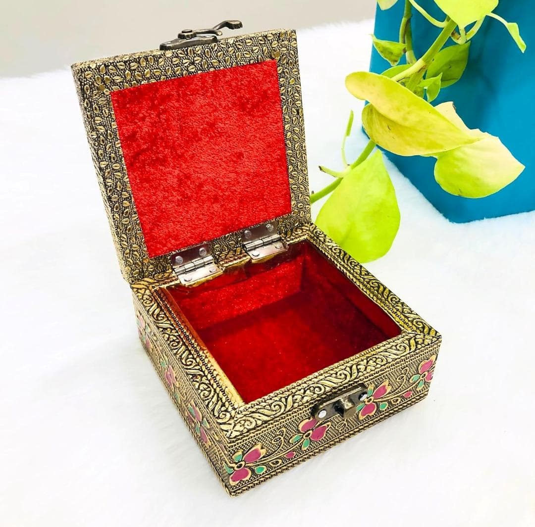 Meenakari Jewelry Box | Handmade Oxidized Vanity Storage, 4x4 - image 5