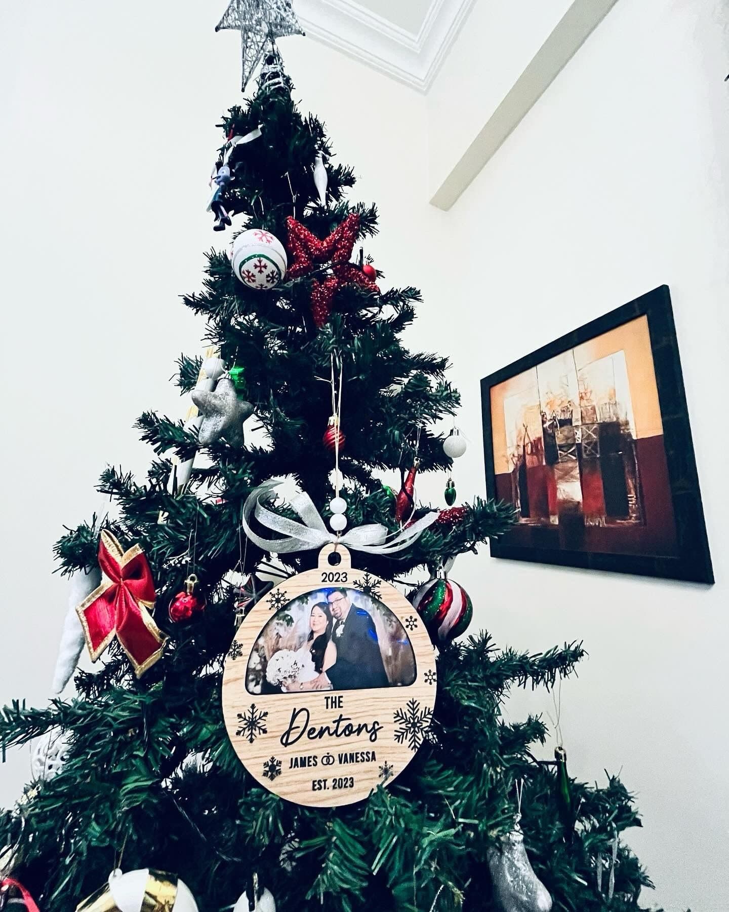 Personalized Christmas Photo Ornament: Laser Cut SVG File (Digital Download) - image 3
