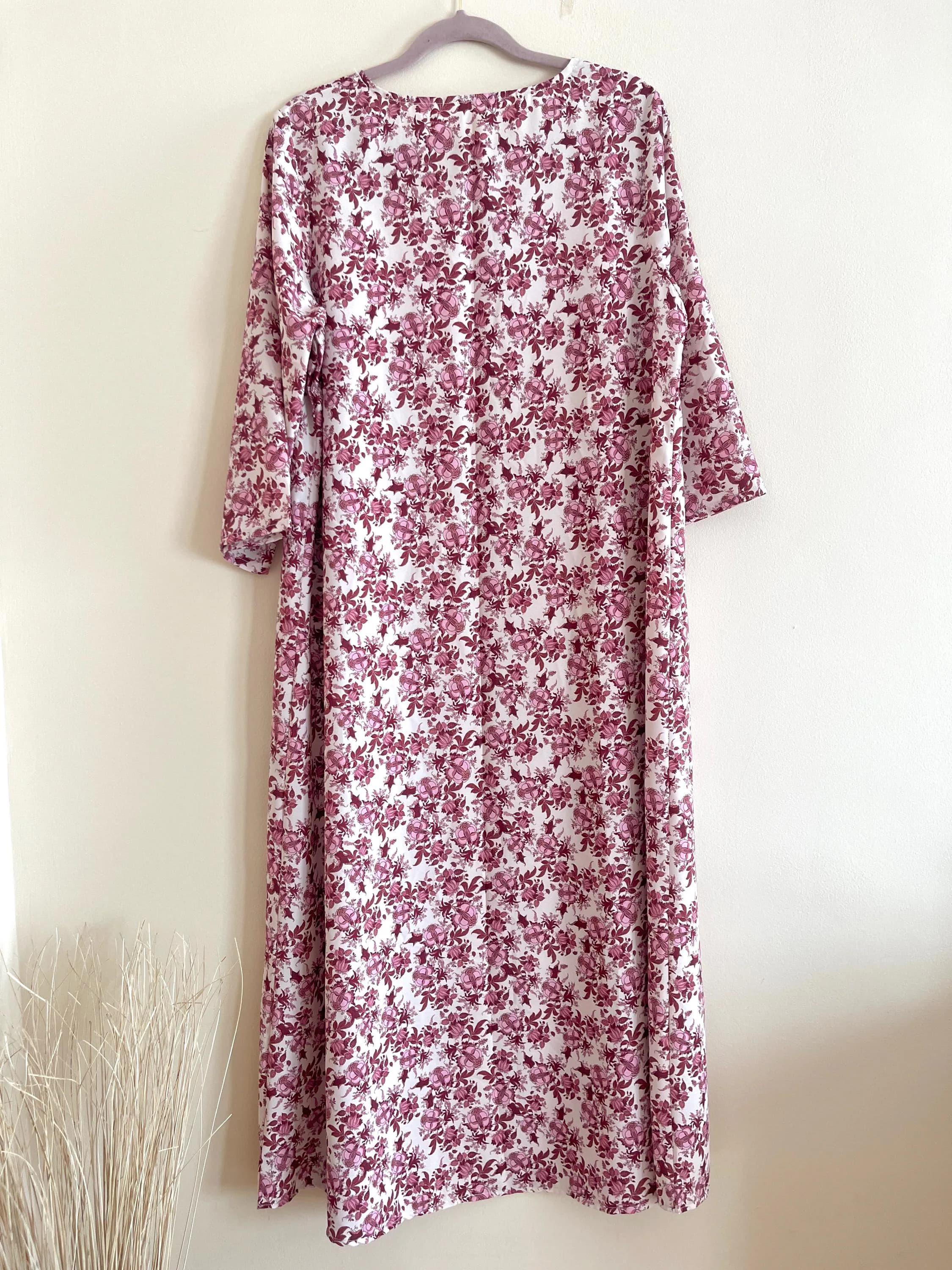 Pink Floral Maxi Dress, Burgundy Rose Print Long Dress, Modest Loose Fit Dress, 3/4 Sleeve Everyday Dress, Modest Wear - image 5