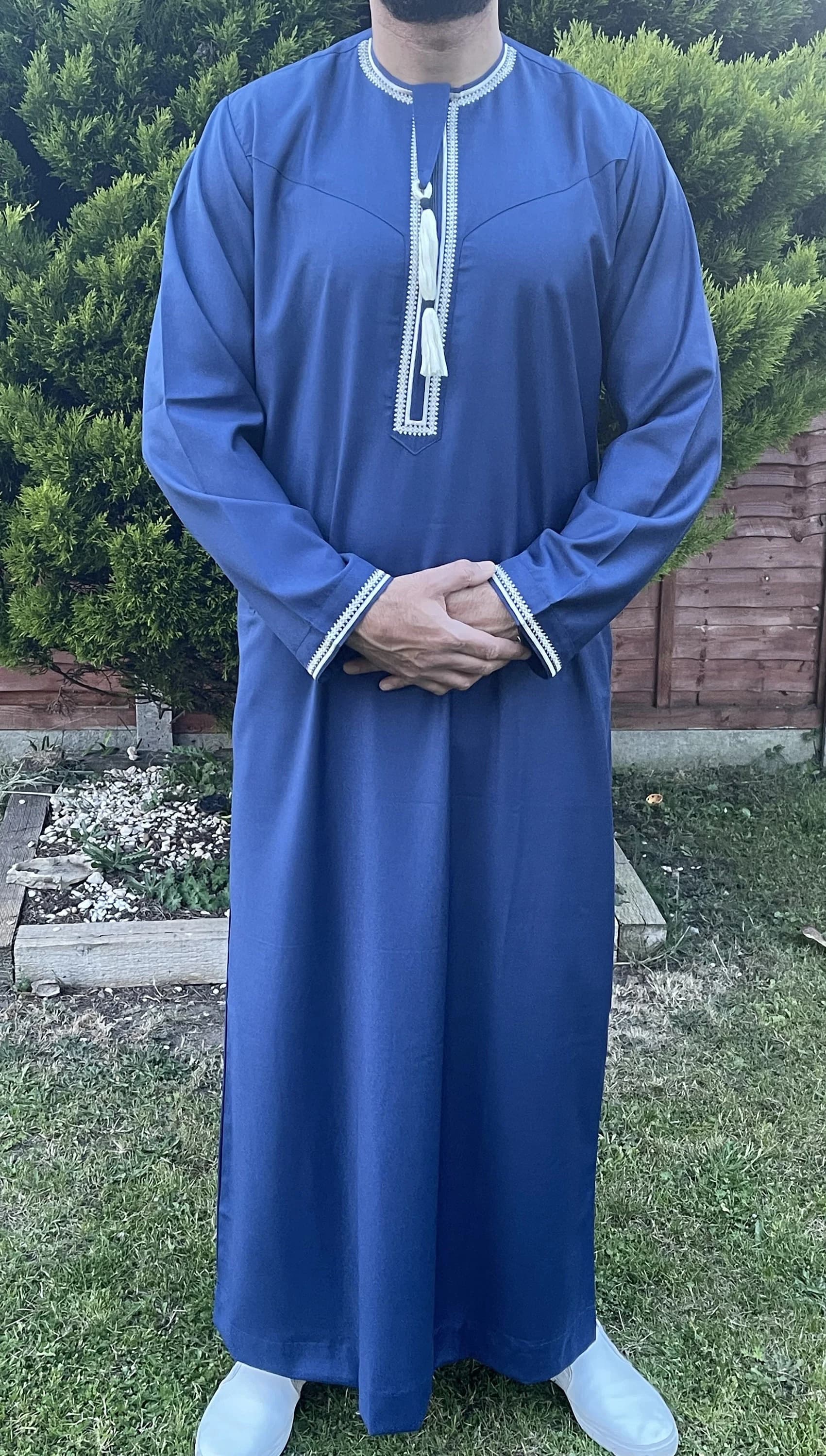 Premium Men’s Royal Blue Embroidered Omani Thobe