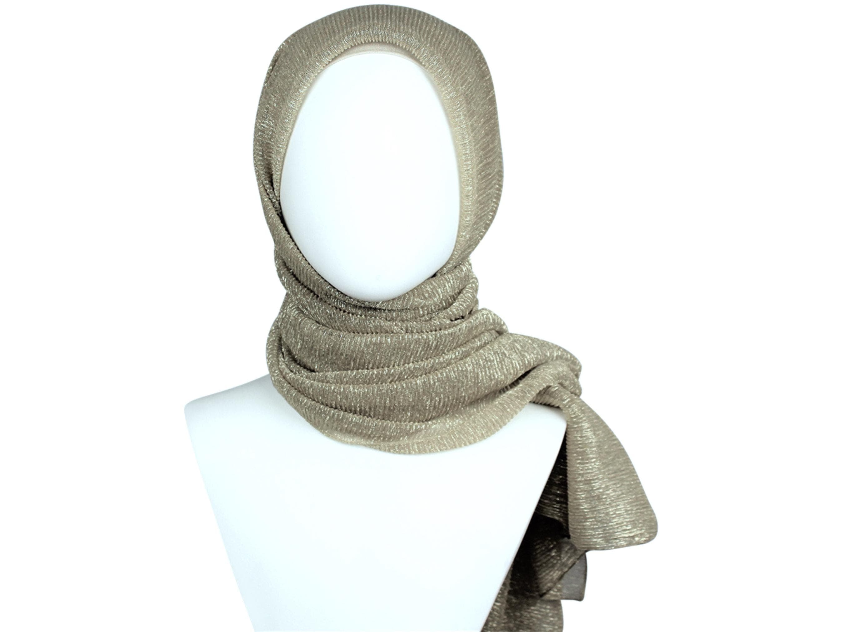 Metallic gold fancy hijab for formal occasions  | Lina Zibdeh
