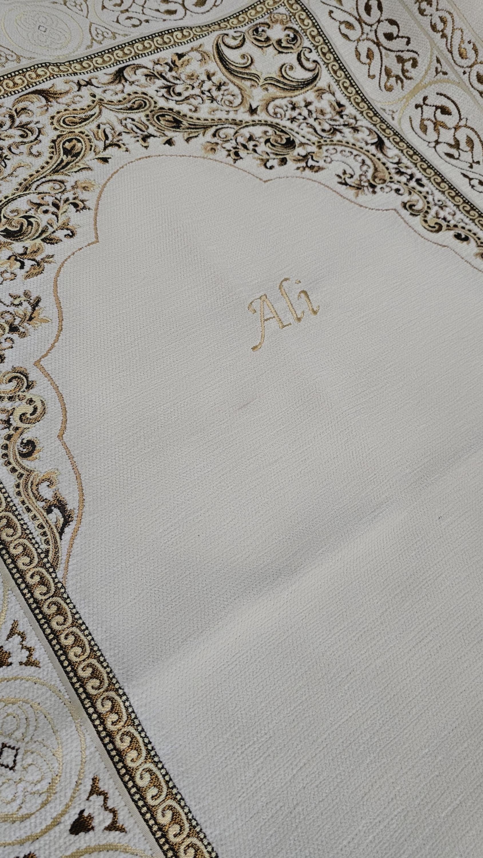 Personalised prayer mat, Arabic prayer rug, prayer rug, personalised musallah, salah mat, Islamic praying gift, janamaz prayer - image 3
