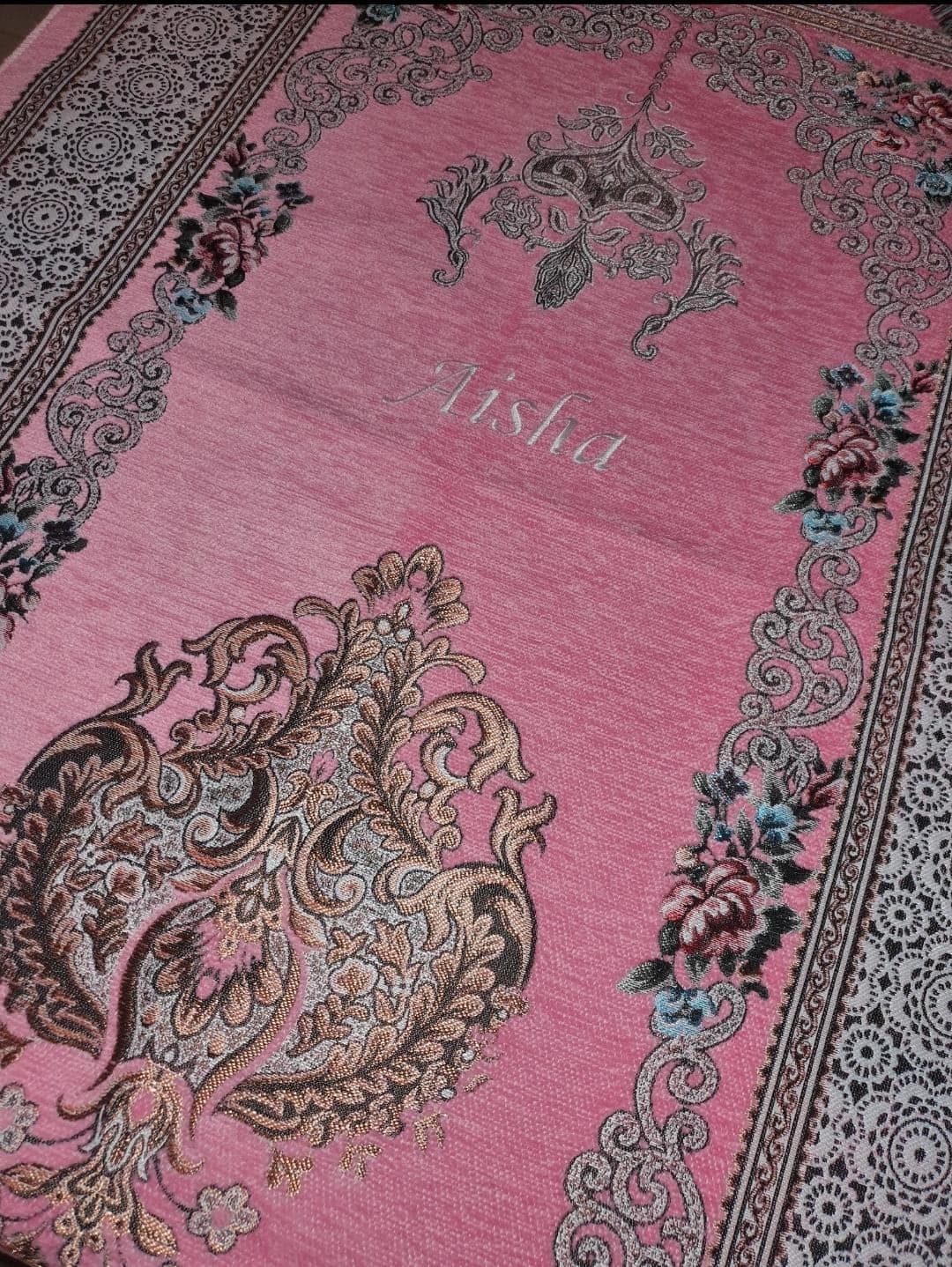 Customised Islamic prayer mat, personalised prayer mat musallah, Arabic-style prayer rug, unique salah mat, janamaz Muslim  gift idea pink - image 3