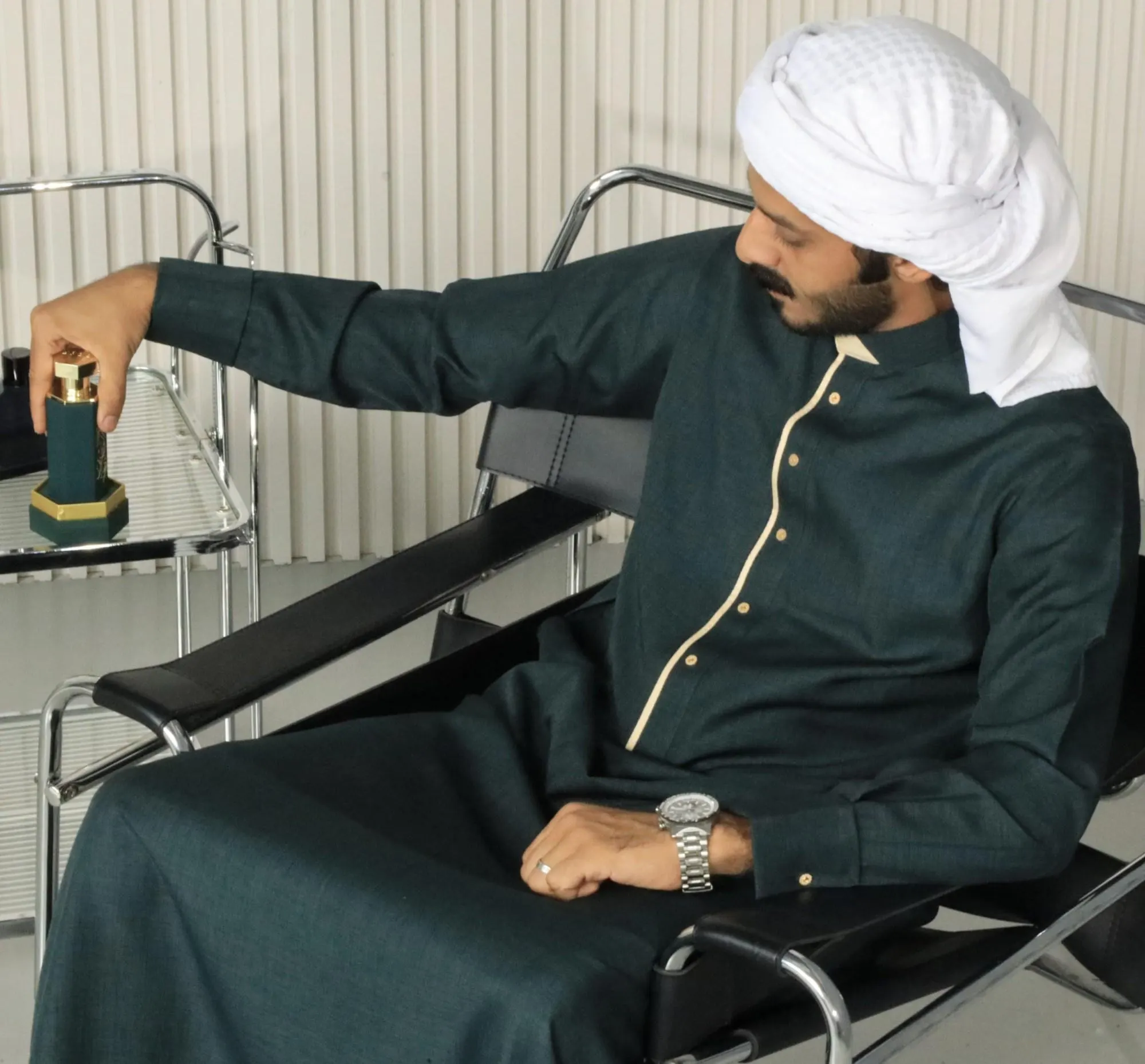 Green Collar Thobe for Men, Gold Buttons, Wrinkle Resistant Fabric, Eid Nikah Jubba