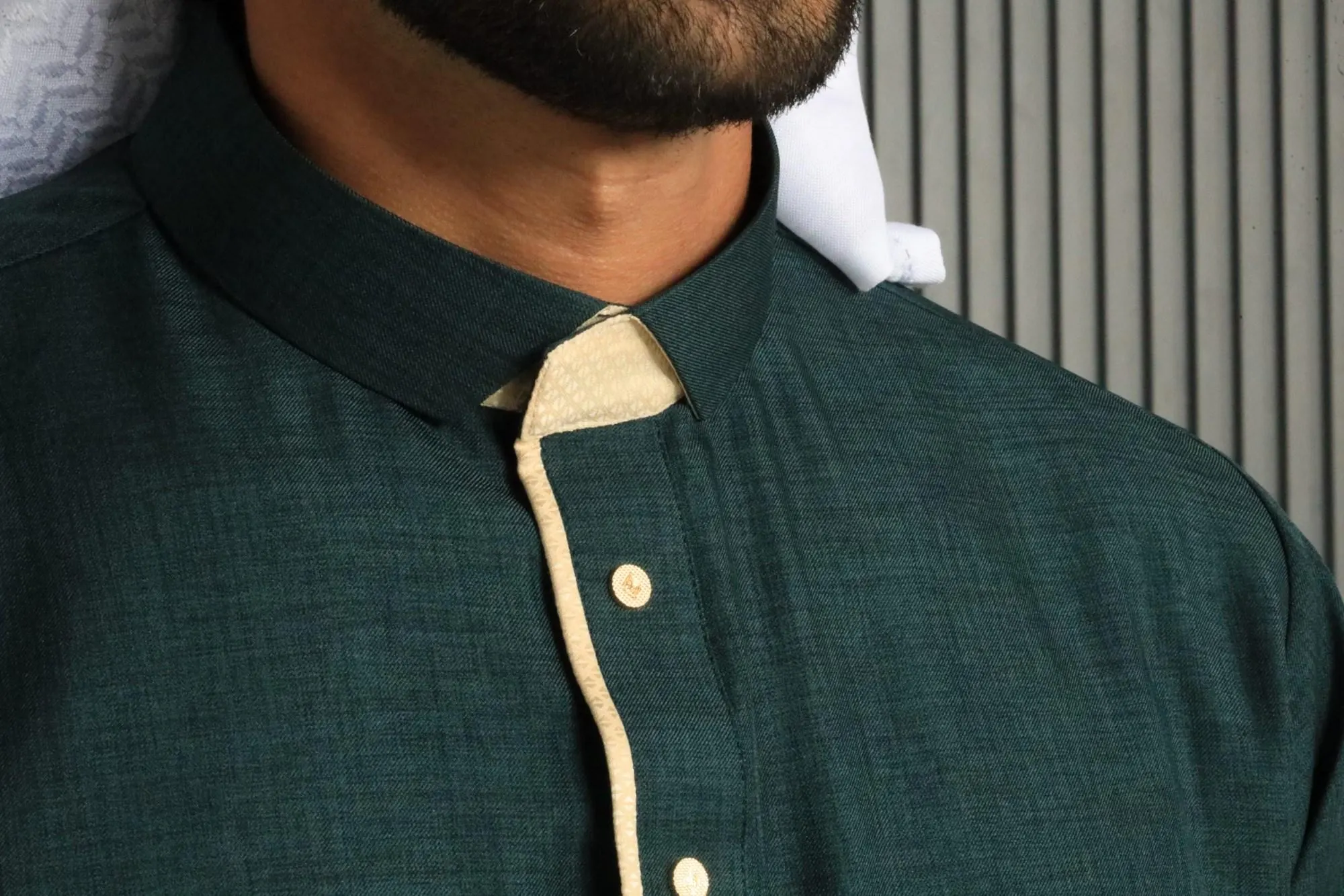 Green Collar Thobe for Men, Gold Buttons, Wrinkle Resistant Fabric, Eid Nikah Jubba - image 2