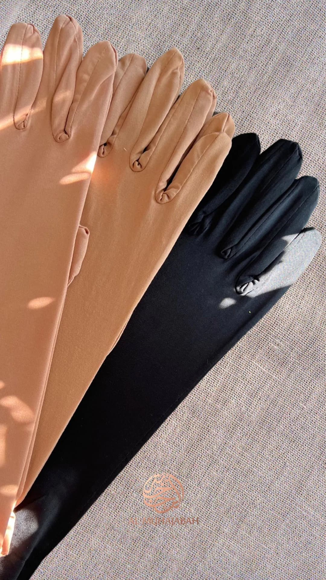 Semi Satin gloves - image 2