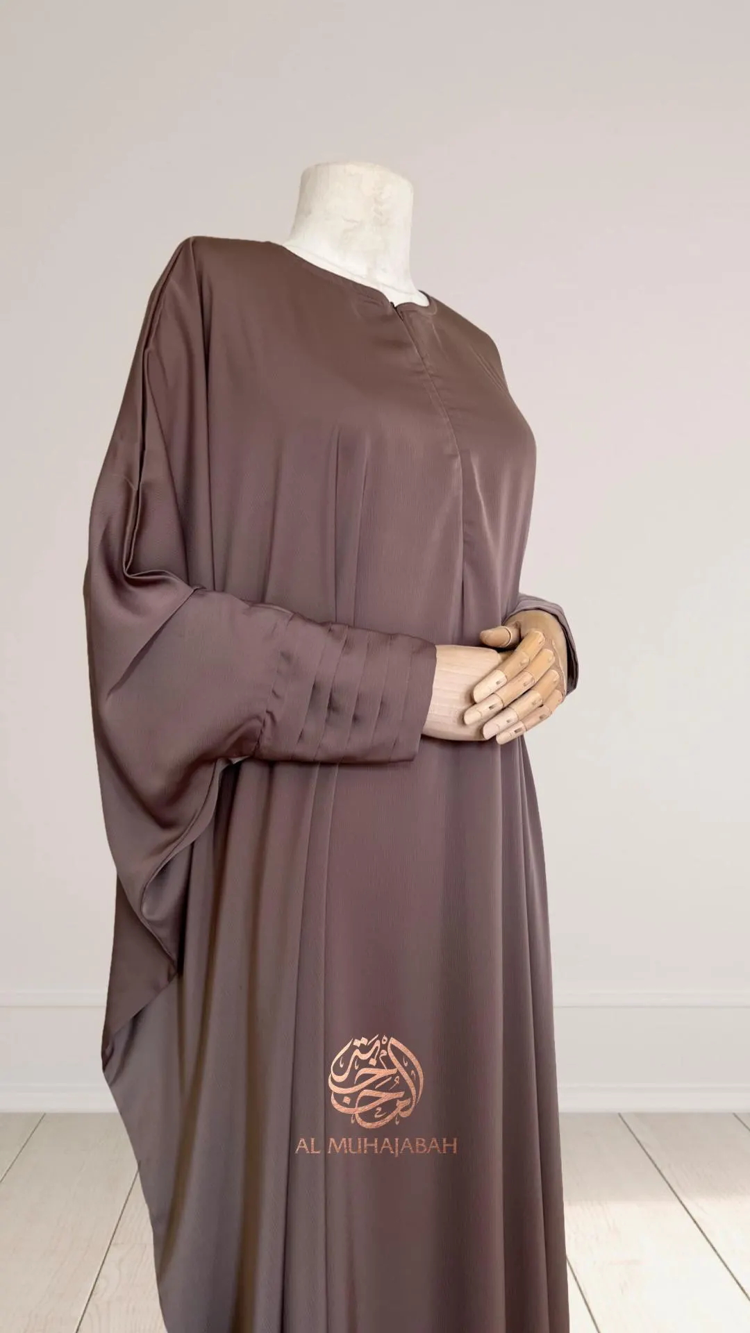 Luxurious noor abaya