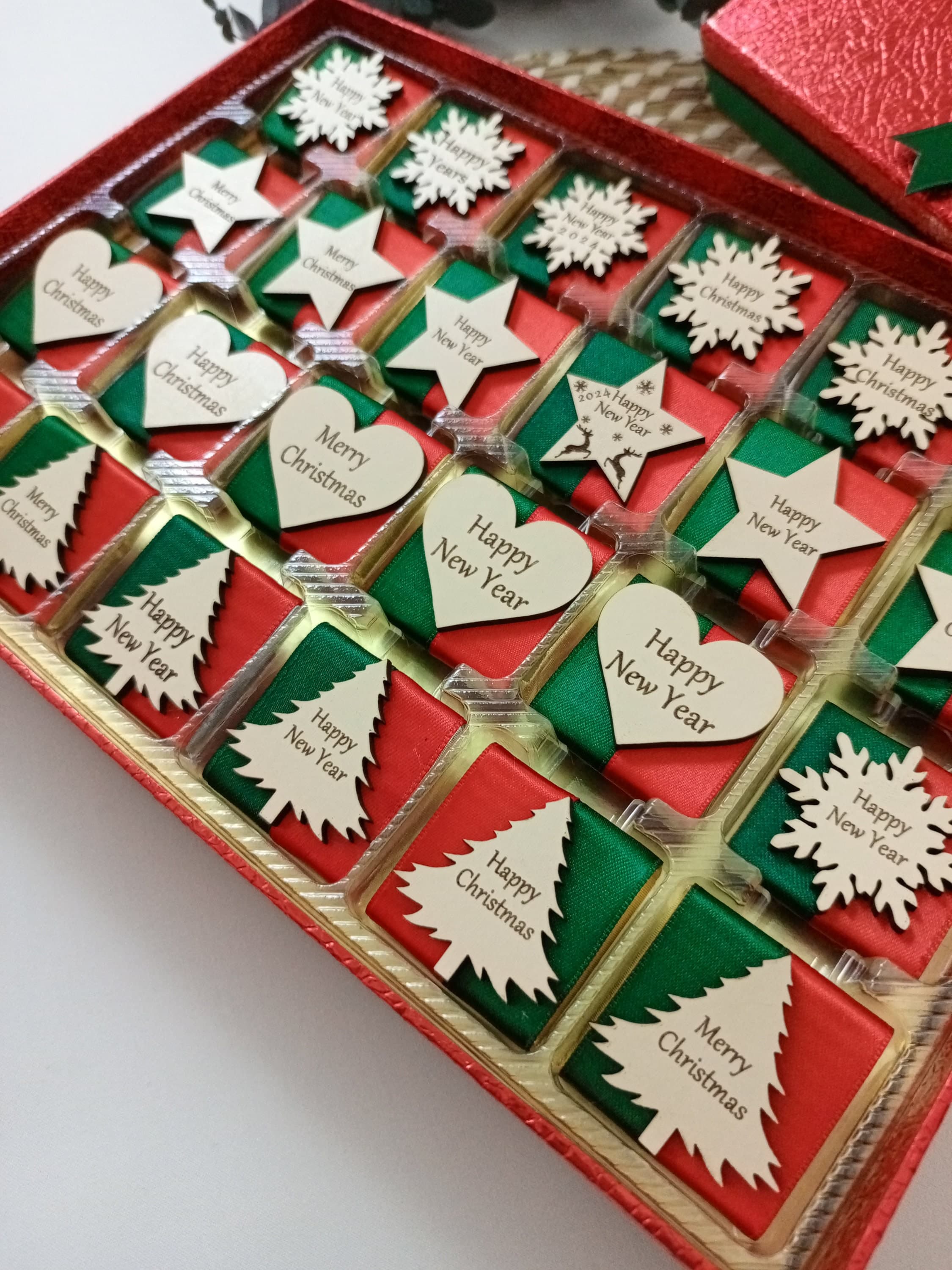 Christmas Chocolate Favors – Gold & Silver Foil, Party Chocolates - image 5