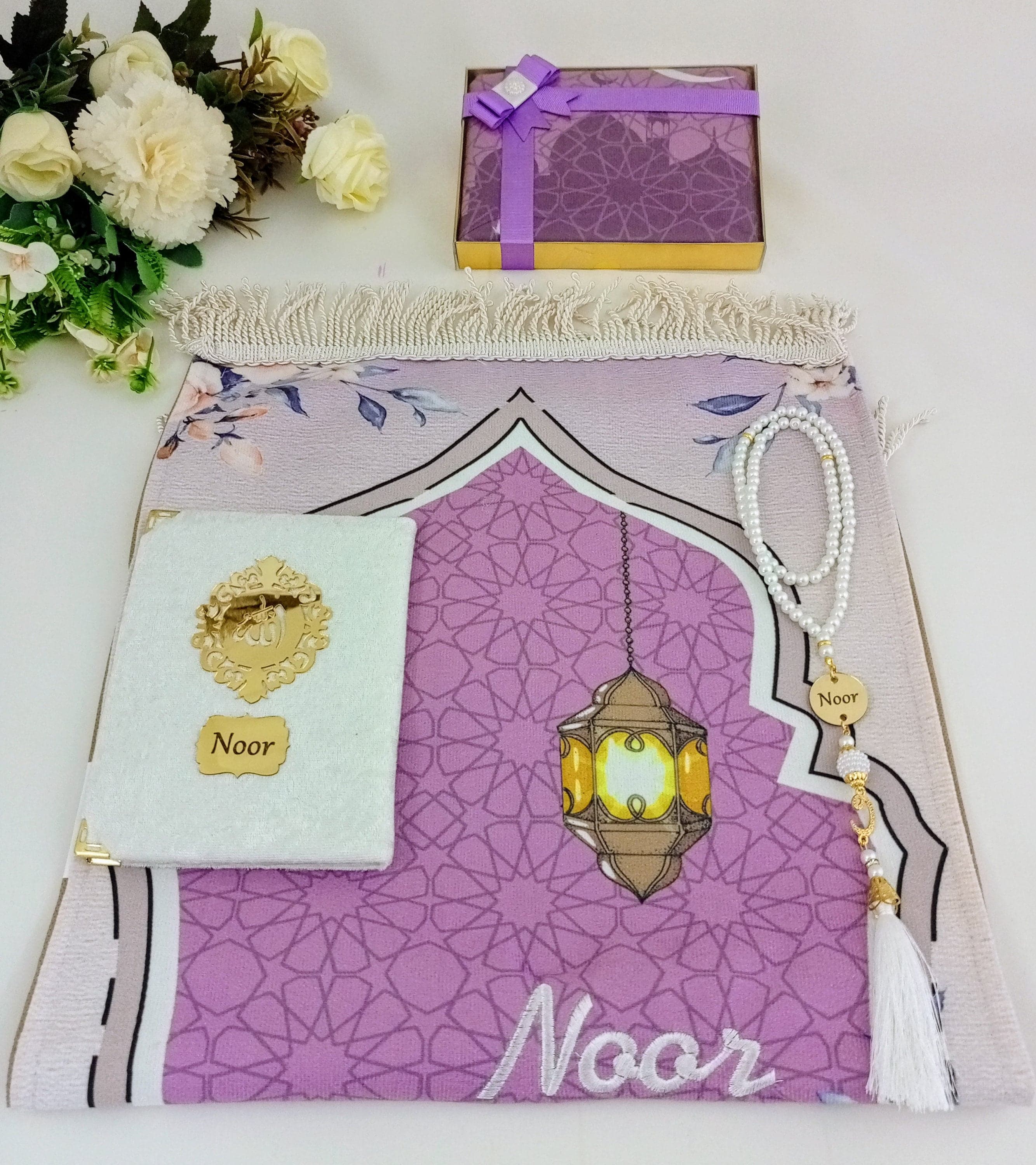Personalized Kids Prayer Mat, Floral Kaaba Design, Ramadan Gift - image 4