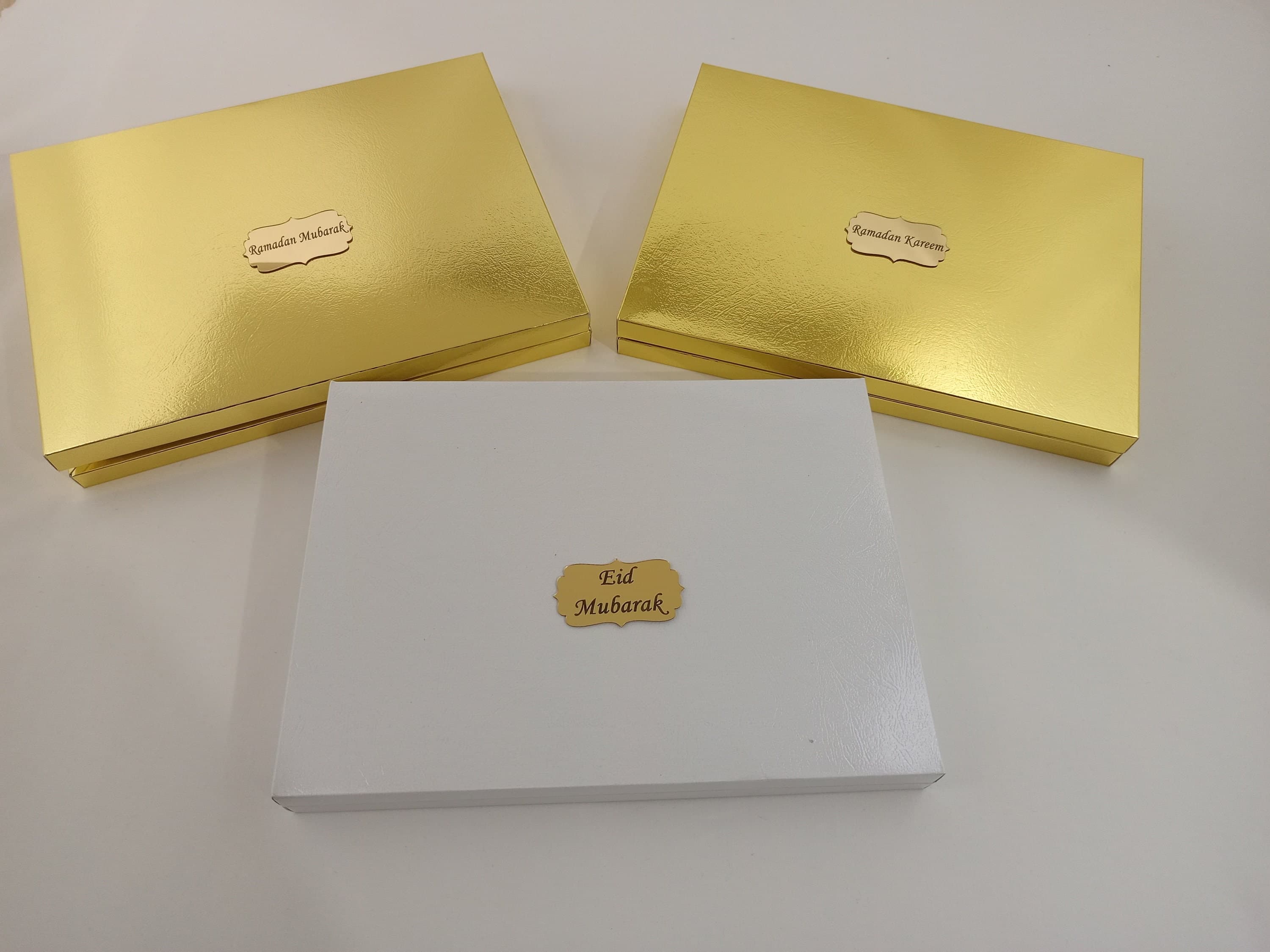 Personalized Wedding Chocolate Favors, White Box, Custom Text - image 5