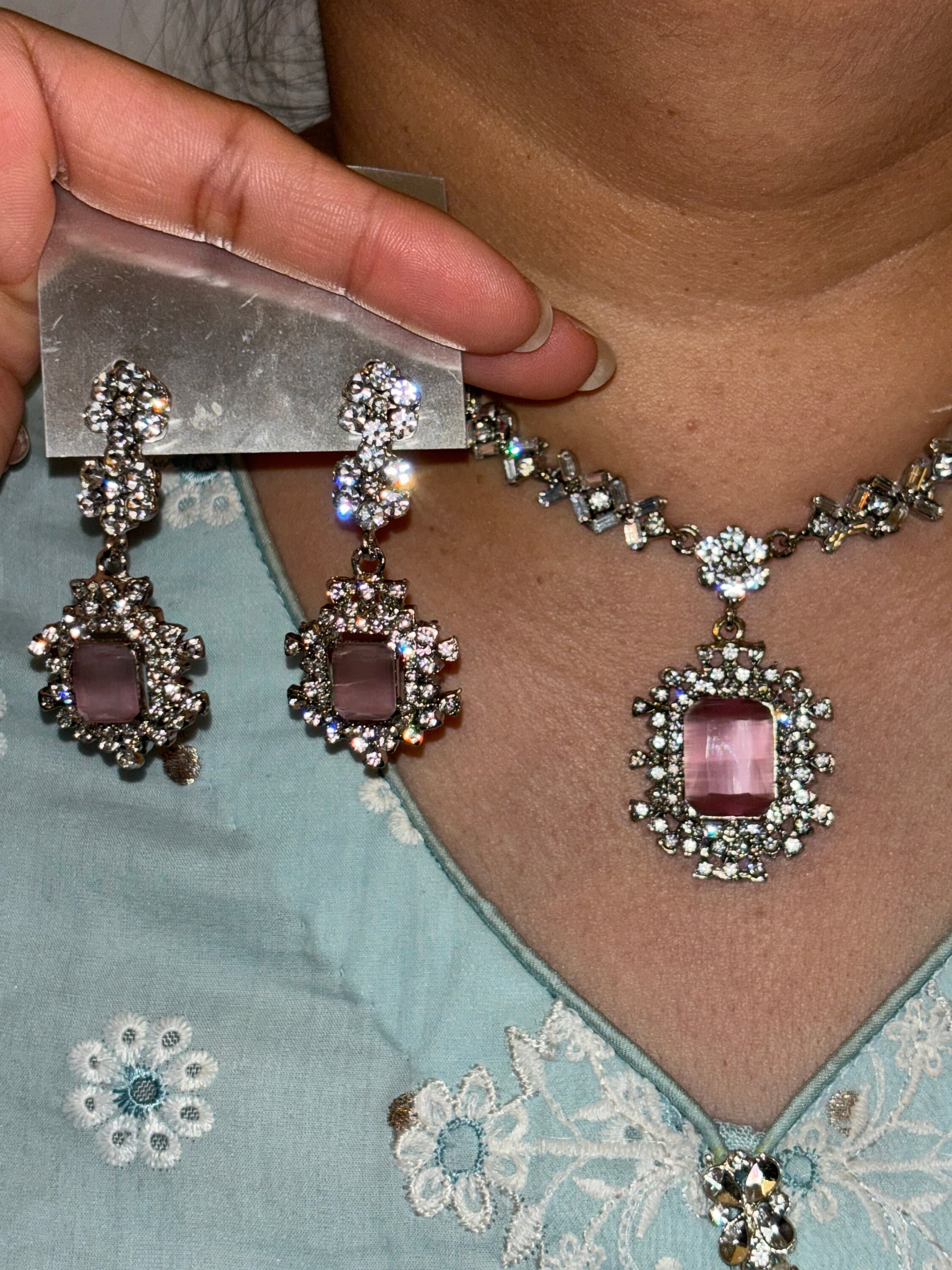 Baby Pink Necklace and Earrings and Tikka Set/Pakistani Jewellery Set/Y2K/Indian Jewellery - image 3