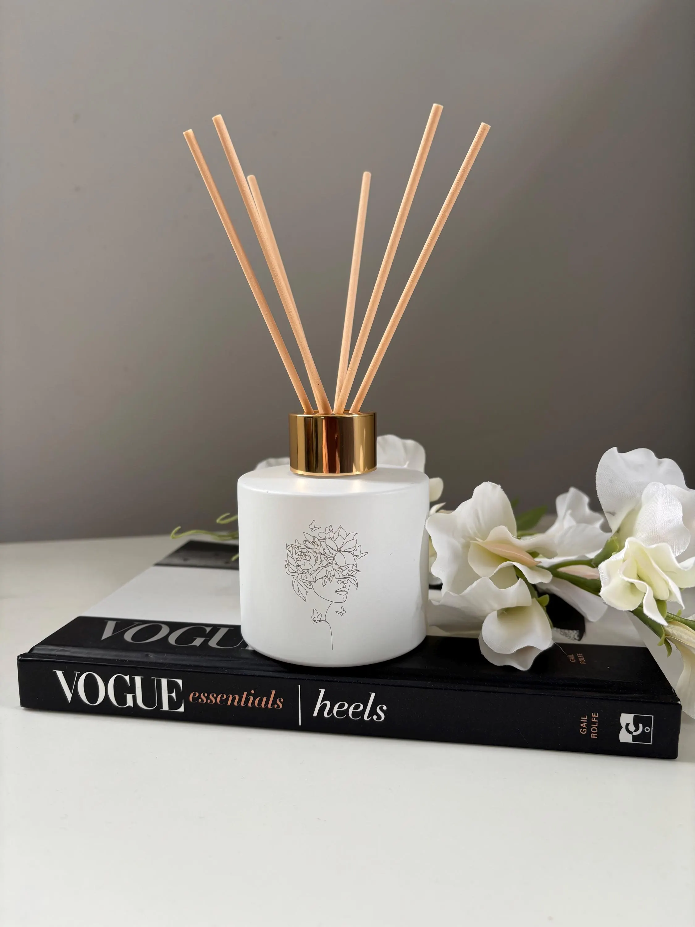Maison Muse Reed Diffuser, Luxury Home Fragrance, Modern Home Scent Gift Idea, 100ml Reed Oil Diffuser, Minimalist Decor - image 4