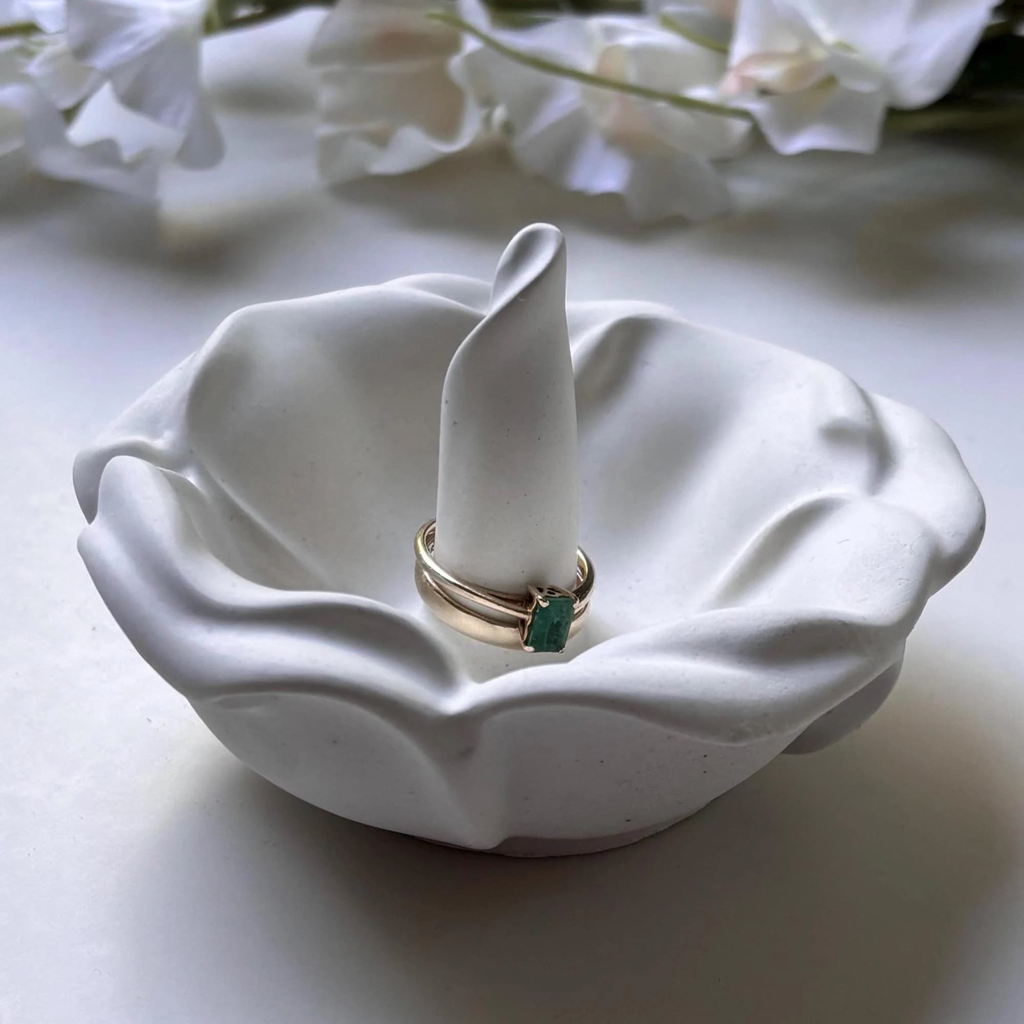 Rose Concrete Ring & Jewellery Holder, Ring Organiser, Rose Trinket Dish, Rose Jewellery Tray