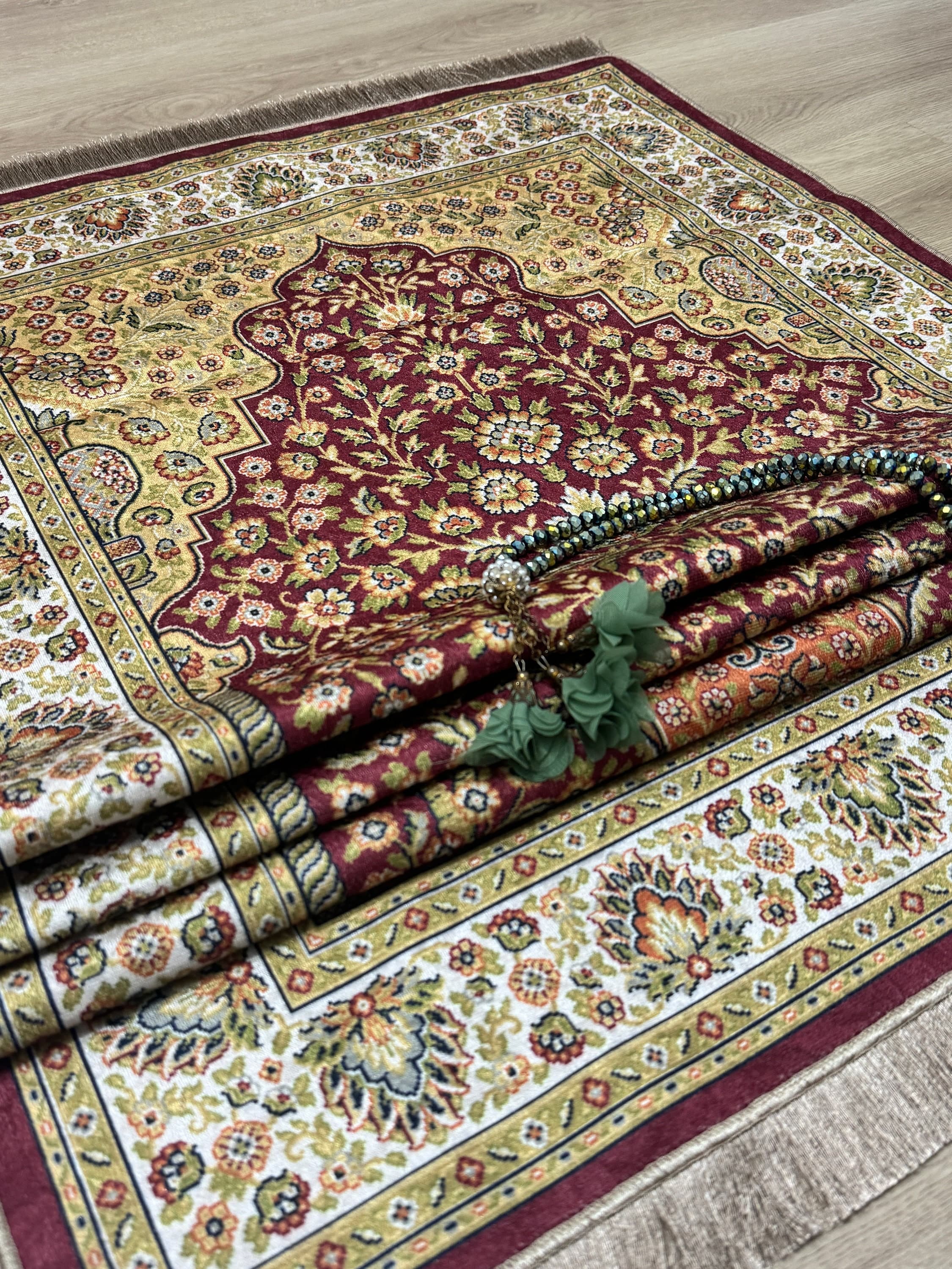 Luxury Muslim Prayer Rug, Elegant Islamic Gift