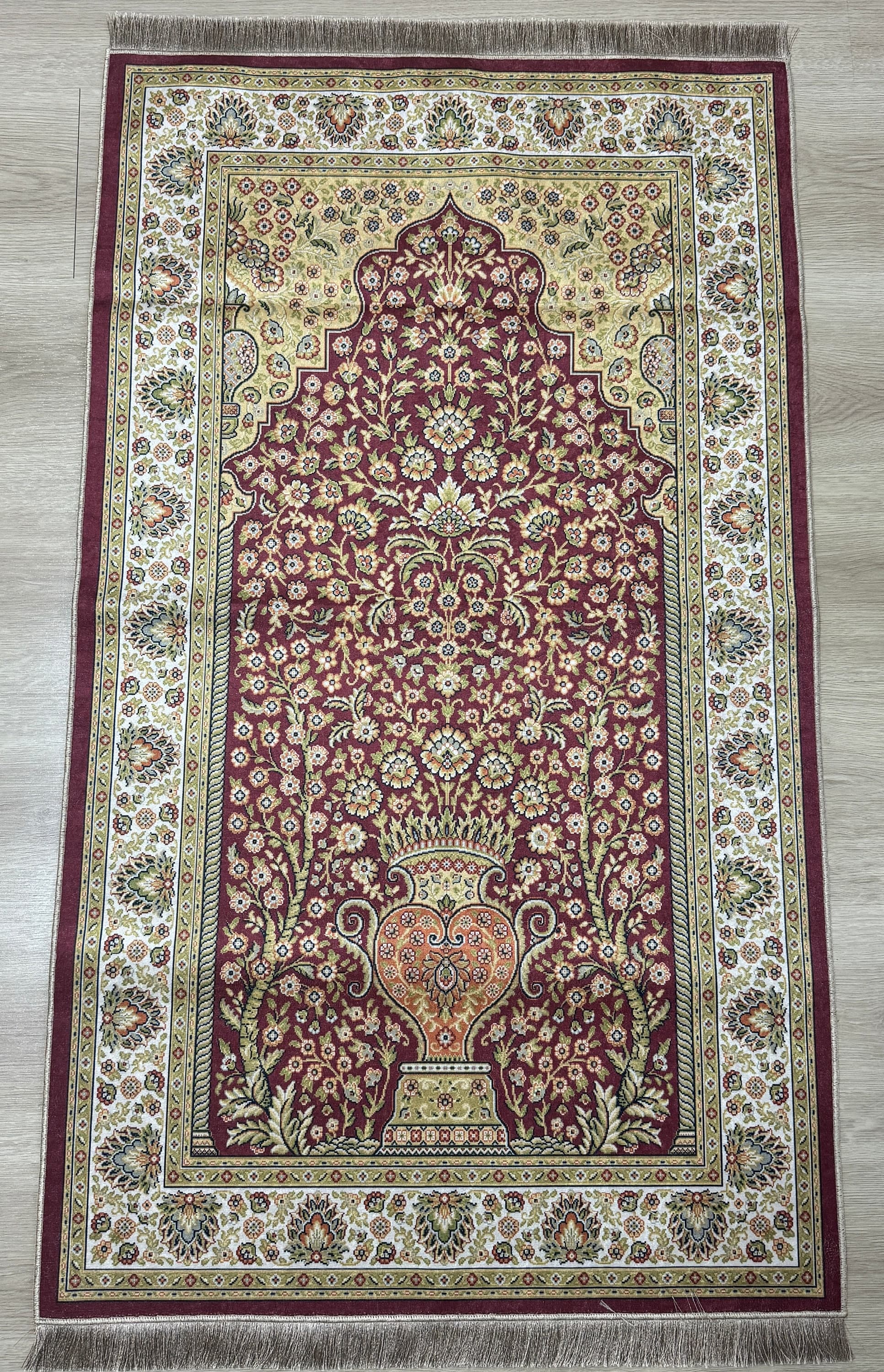 Luxury Muslim Prayer Rug, Elegant Islamic Gift - image 3
