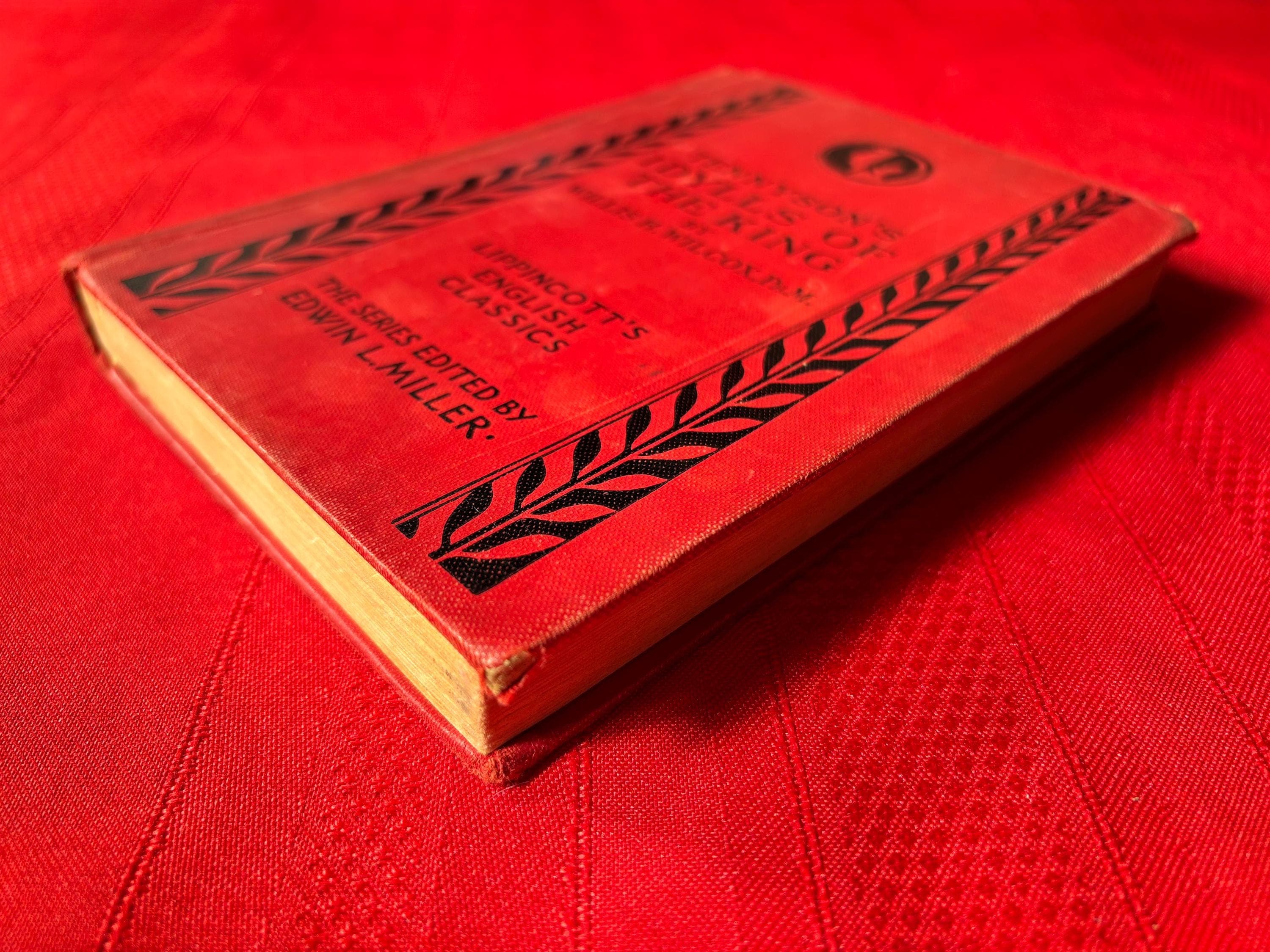 Tennyson's Idylls of the King, With Notes and Intro by Willis H. Wilcox, Ph.M., Hardcover Book, 1920 - image 5