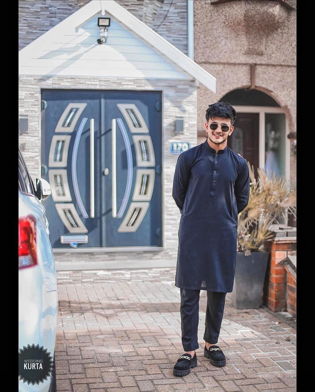 Handmade Men's Navy Blue Kurta Pajama: Pakistani Style Outfit
