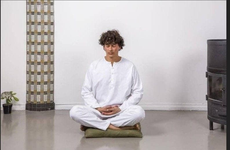 Men's White Cotton Kurta Pajama Set: Handmade Meditation Suit - image 4
