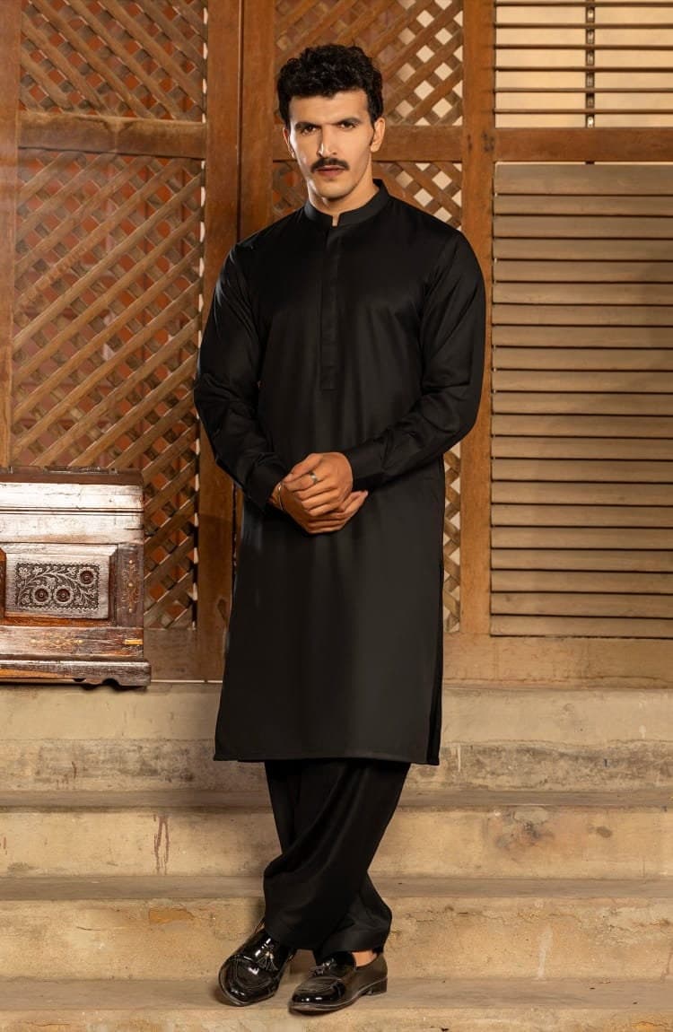 Men's Black Kameez Shalwar: Custom Pakistani Ethnic Clothing