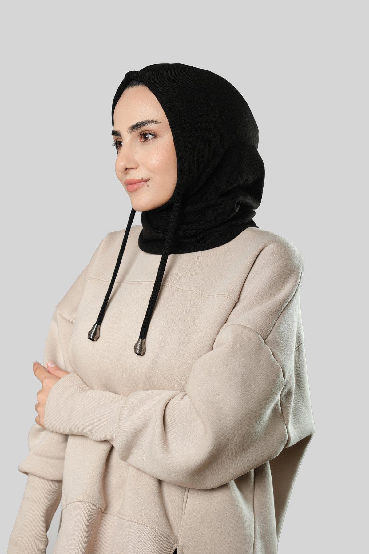 Minimalist Balaclava with Drawstrings and Neck Coverage | Ideal for Winter, Unisex Winter Hat, Minimalist Balaclava with Drawstrings