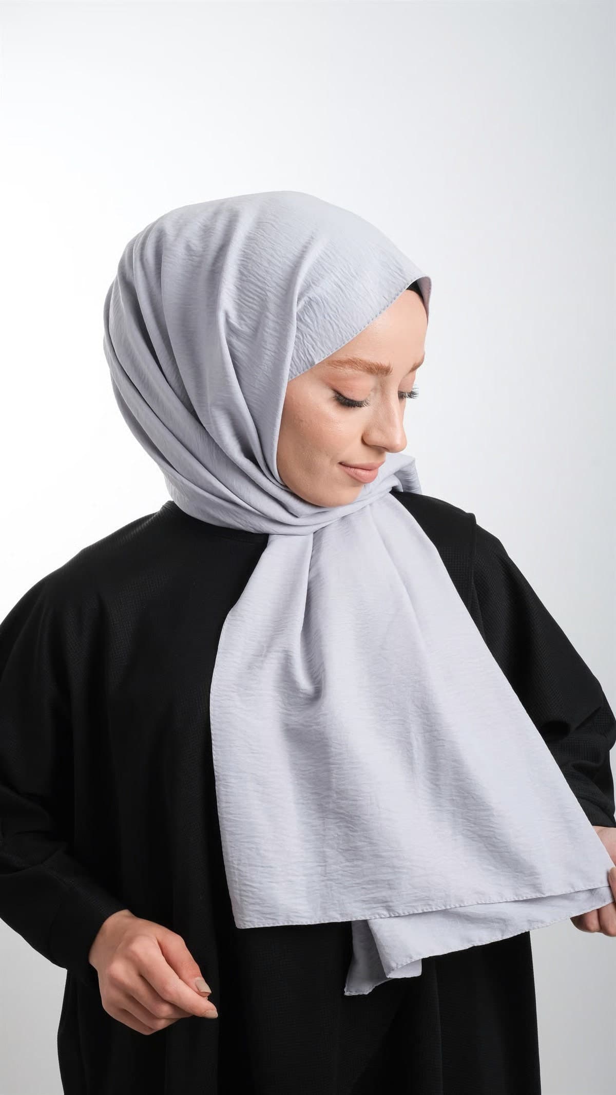 Chic Cotton Jazz Shawl - Modest Fashion Accessory - Premium Muslim Women's Scarf - Instant Hijab Elegance: Cotton Jazz Shawl for Women - image 4