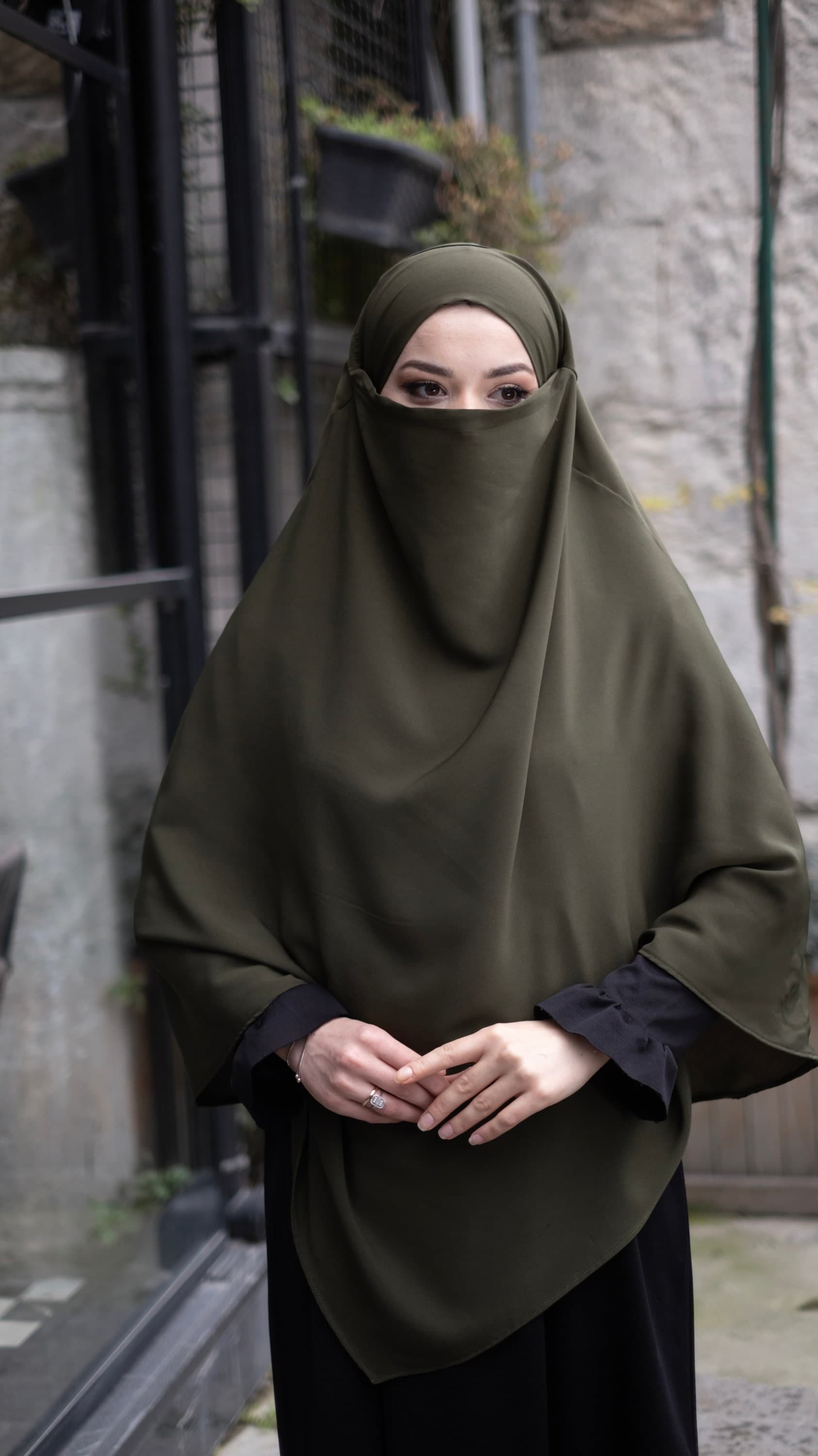 Stylish Medina Silk Hijab with Tie Closure: Ready-to-Wear Modest Fashion, Gift for Women - image 5