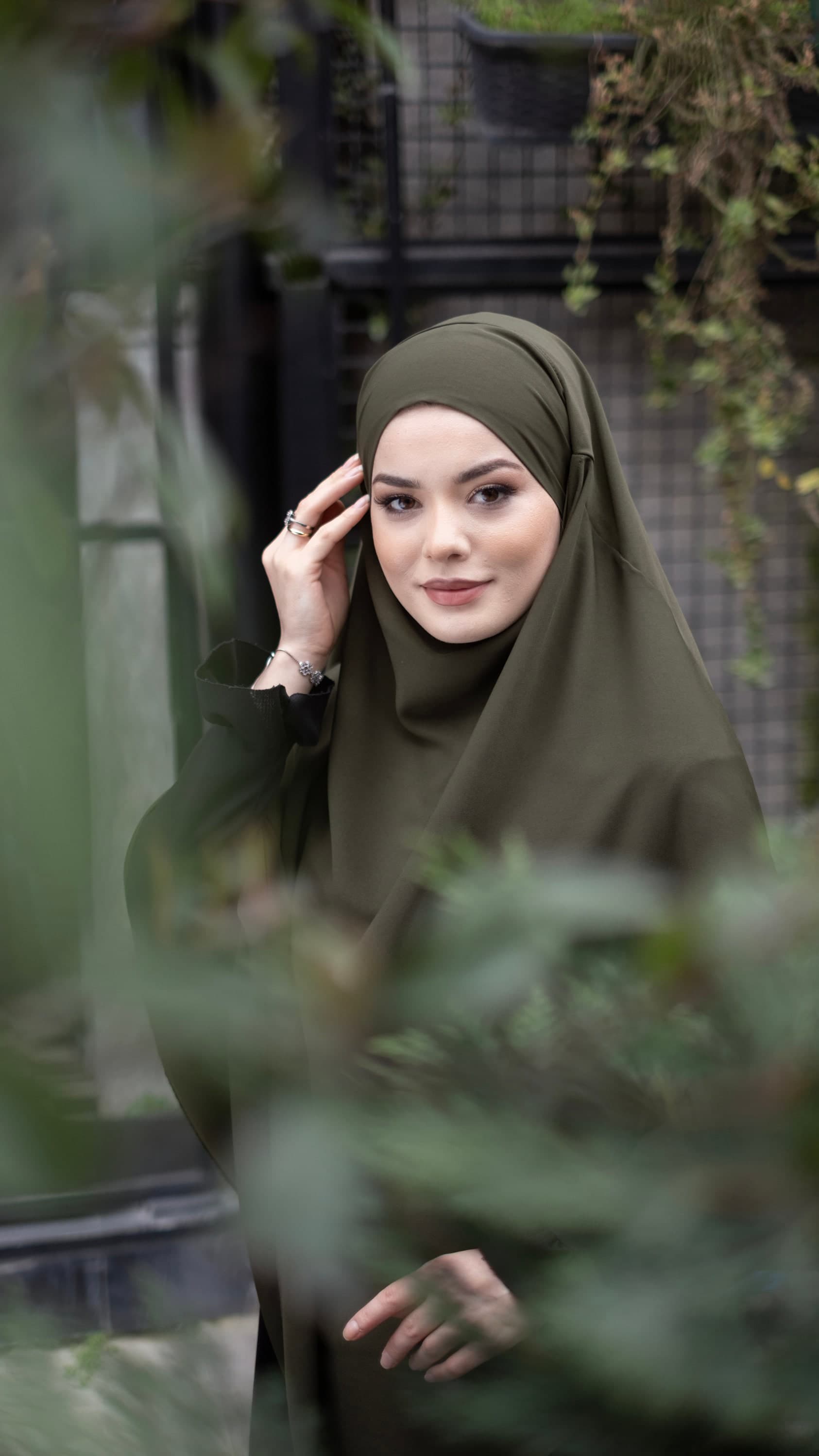 Stylish Medina Silk Hijab with Tie Closure: Ready-to-Wear Modest Fashion, Gift for Women - image 3