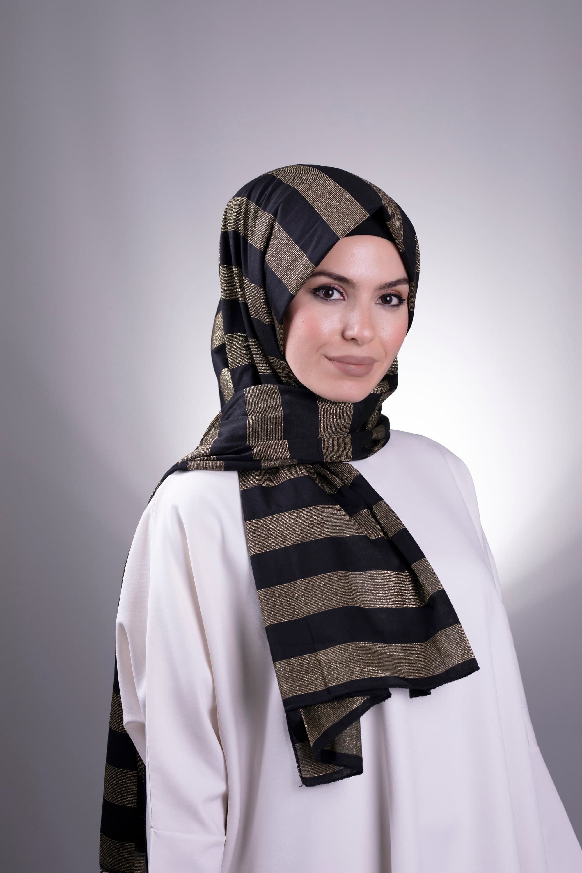 Sparkling Viscose Fabric Glitter Shawl - Modest Fashion Scarf for Women - Instant Hijab Elegance - Instant Hijab in Modest Style