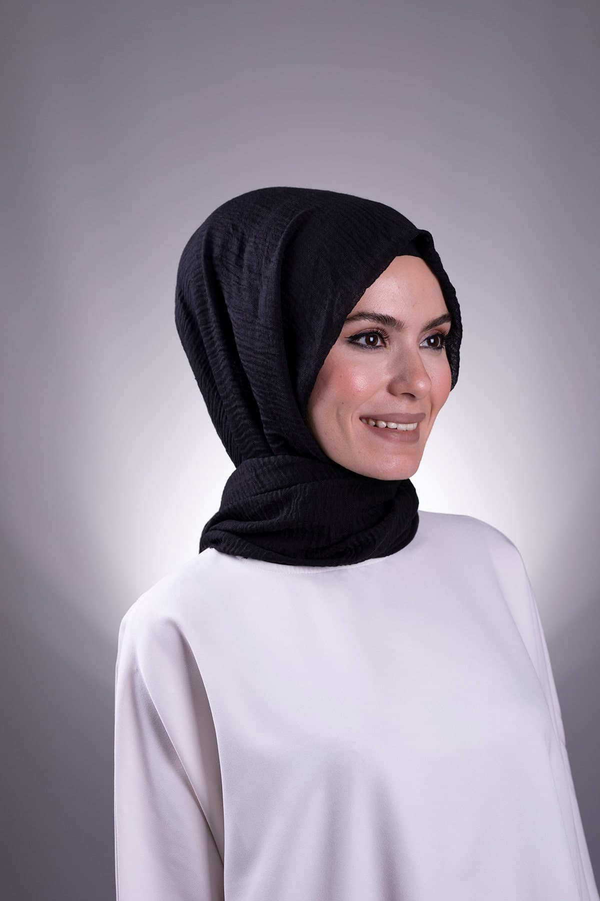 Stylish Wrinkly Fabric Scarf - Perfect Head Covering - Wrinkly Muslim Shawl: Modest Fashion for Women - Headcovering Elegance - image 3
