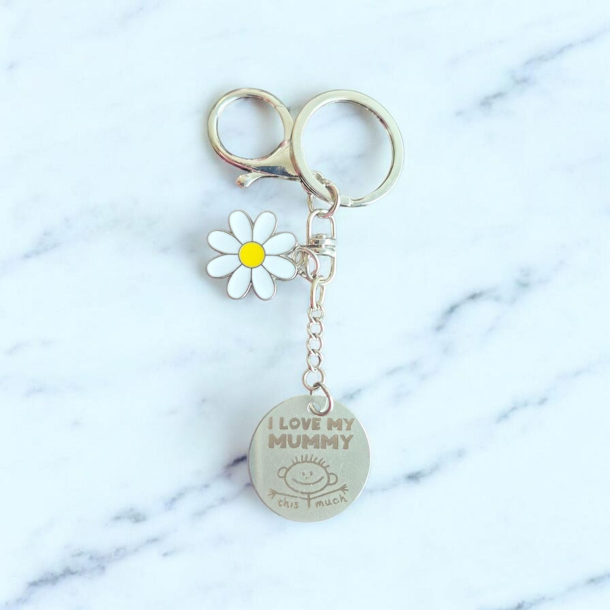 I Love My Mummy" Keychain with Daisy Charm | Mother’s Day Gift | Cute Keychain for Mum | Small Gift for Mom | Mother’s Day Keyring - image 3