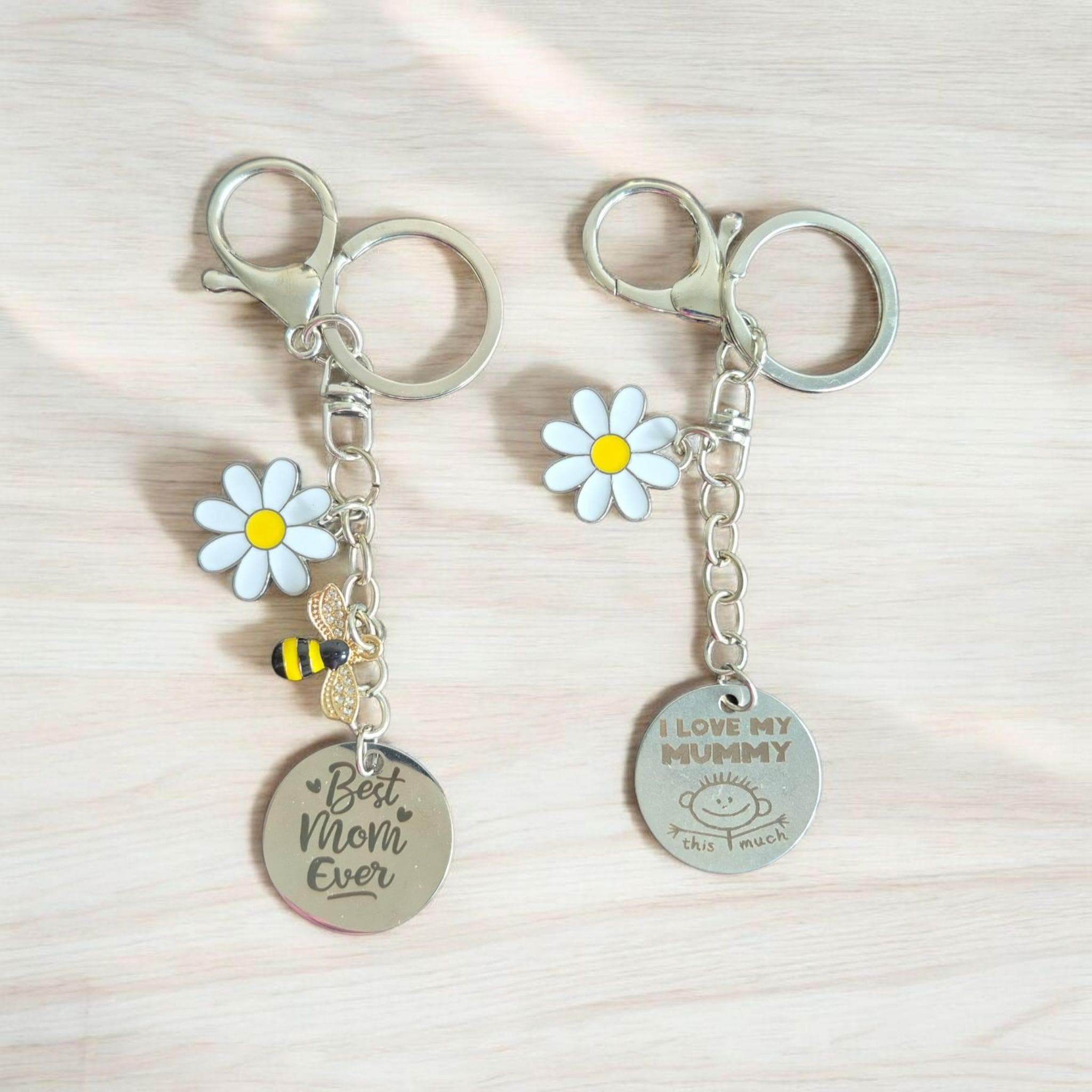 I Love My Mummy" Keychain with Daisy Charm | Mother’s Day Gift | Cute Keychain for Mum | Small Gift for Mom | Mother’s Day Keyring - image 4