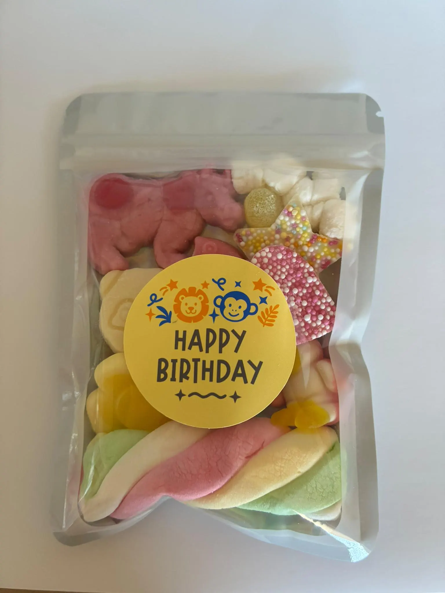 Personalised  jungle theme, animals, pre filled Bags, Kids' Birthday Treat, candies gummies