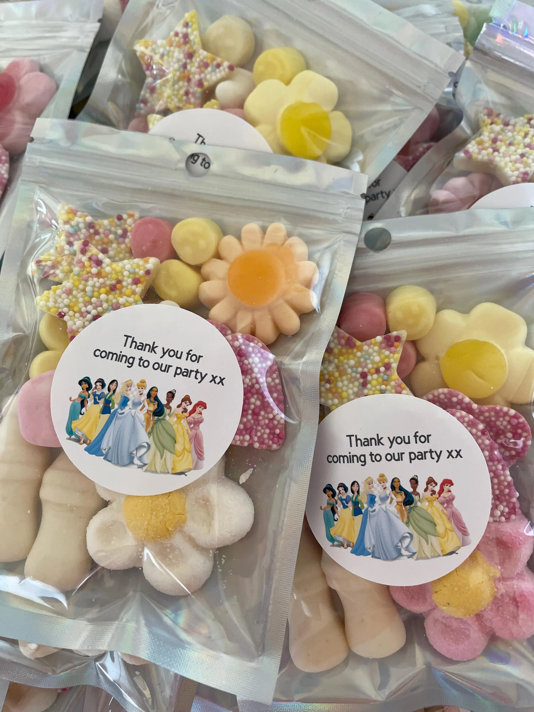 Personalised Princess Party Bags: Assorted Sweets for Children's Birthdays - image 4
