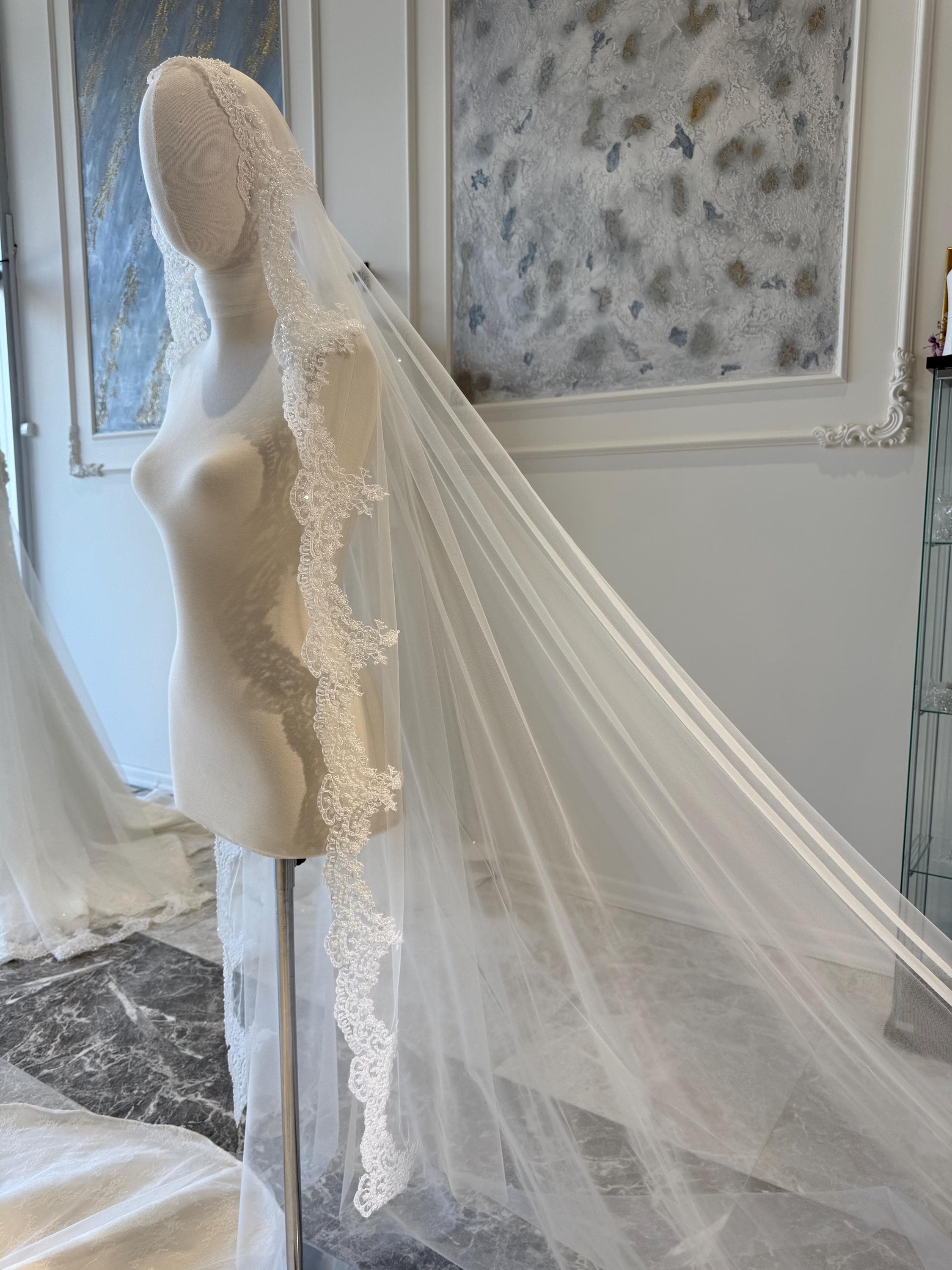 Lace Edge Bridal Veil | Elegant Tulle Design - image 3