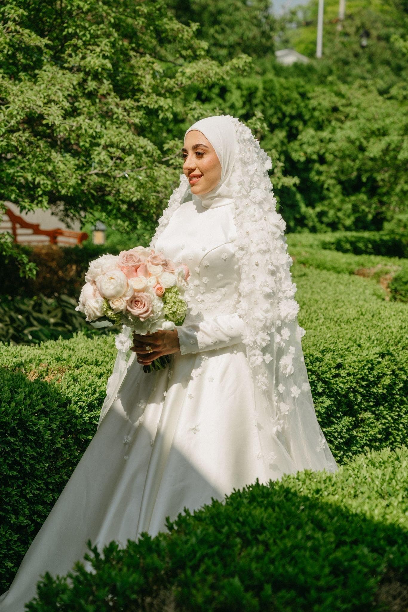 Luxury Lace Hijab Wedding Dress Modest Satin Muslim Bridal Gown - image 4