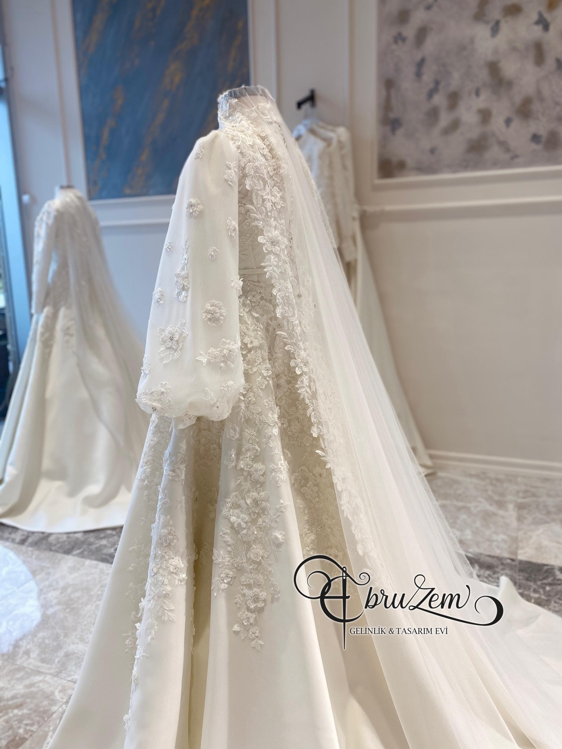 Luxury Hijab Wedding Dress – Long Sleeve Satin & Lace Muslim Bridal Gown with Train - image 4