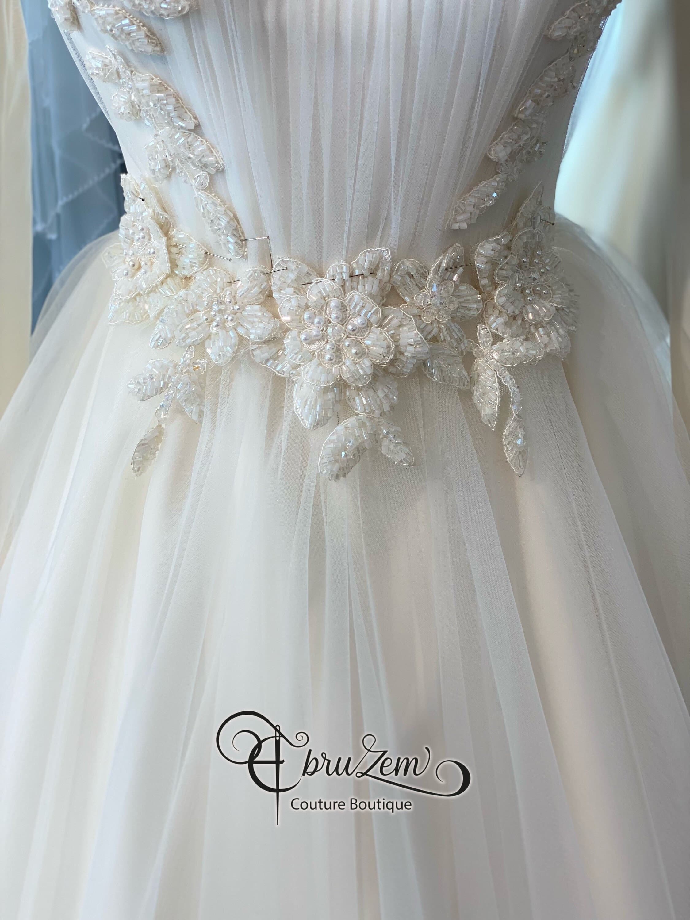 Elegant Modest Wedding Dress with Beaded Lace – A-Line Hijab Bridal Gown for Muslim Bride - image 3