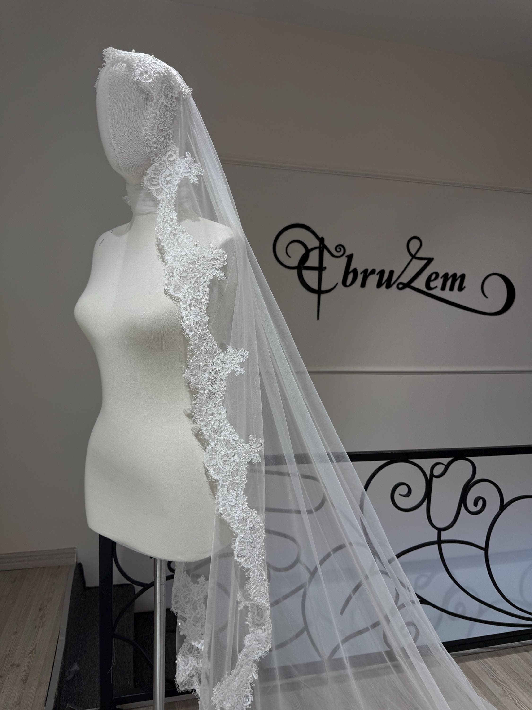 Long Tulle Bridal Veil | Simple Elegant Wedding Veil - image 3