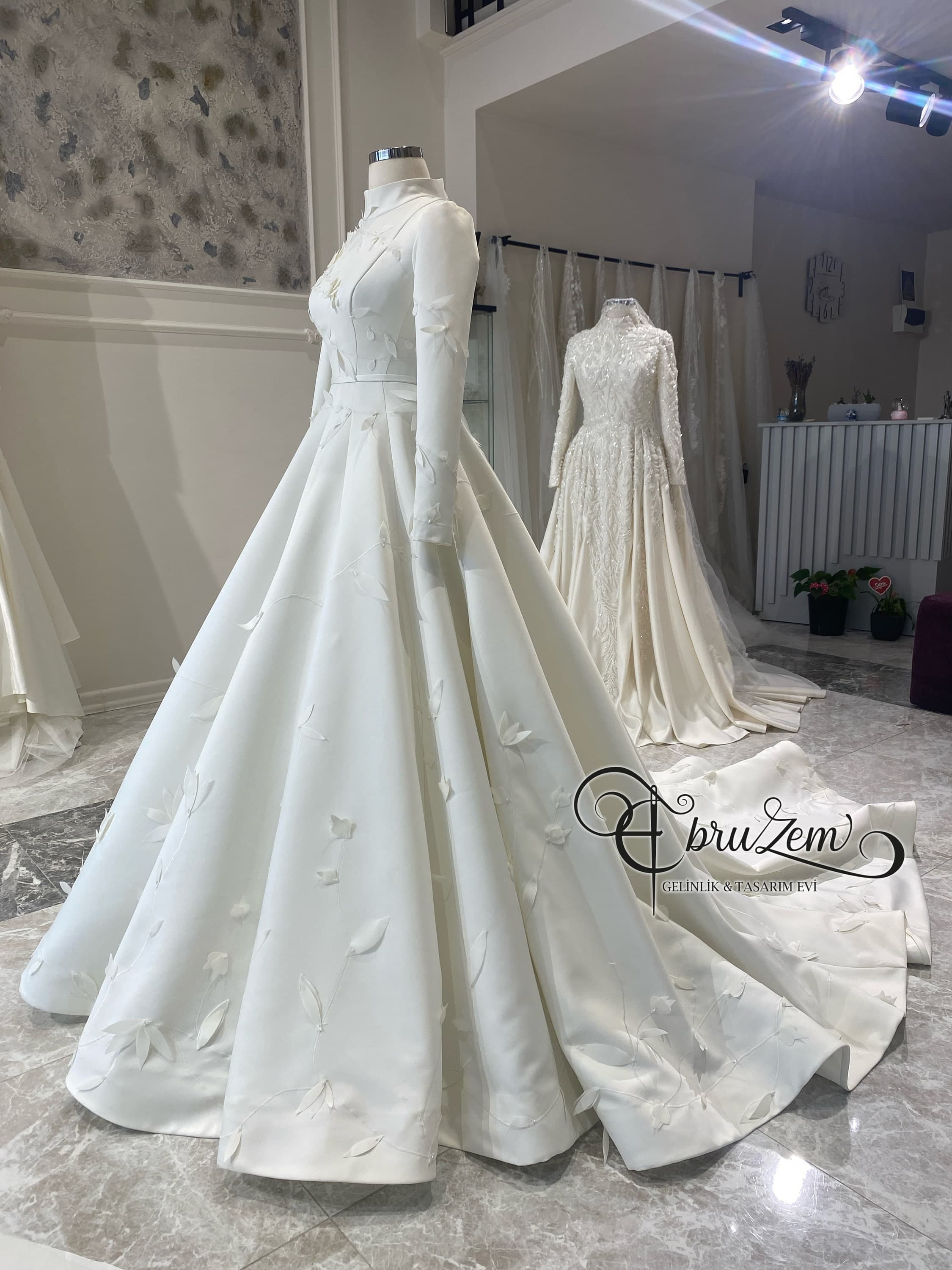 Floral Muslim Wedding Dress Custom Hijab Bridal Gown - image 4