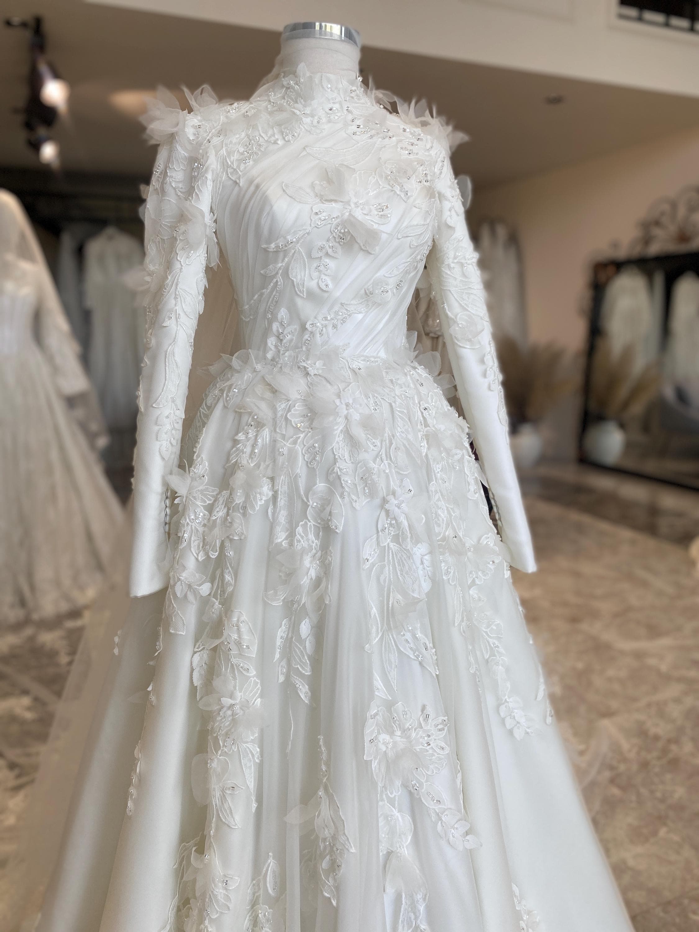 Luxury Silk Bridal Gown for Hijab Brides – Elegant Lace Long Sleeve Wedding Dress - image 5