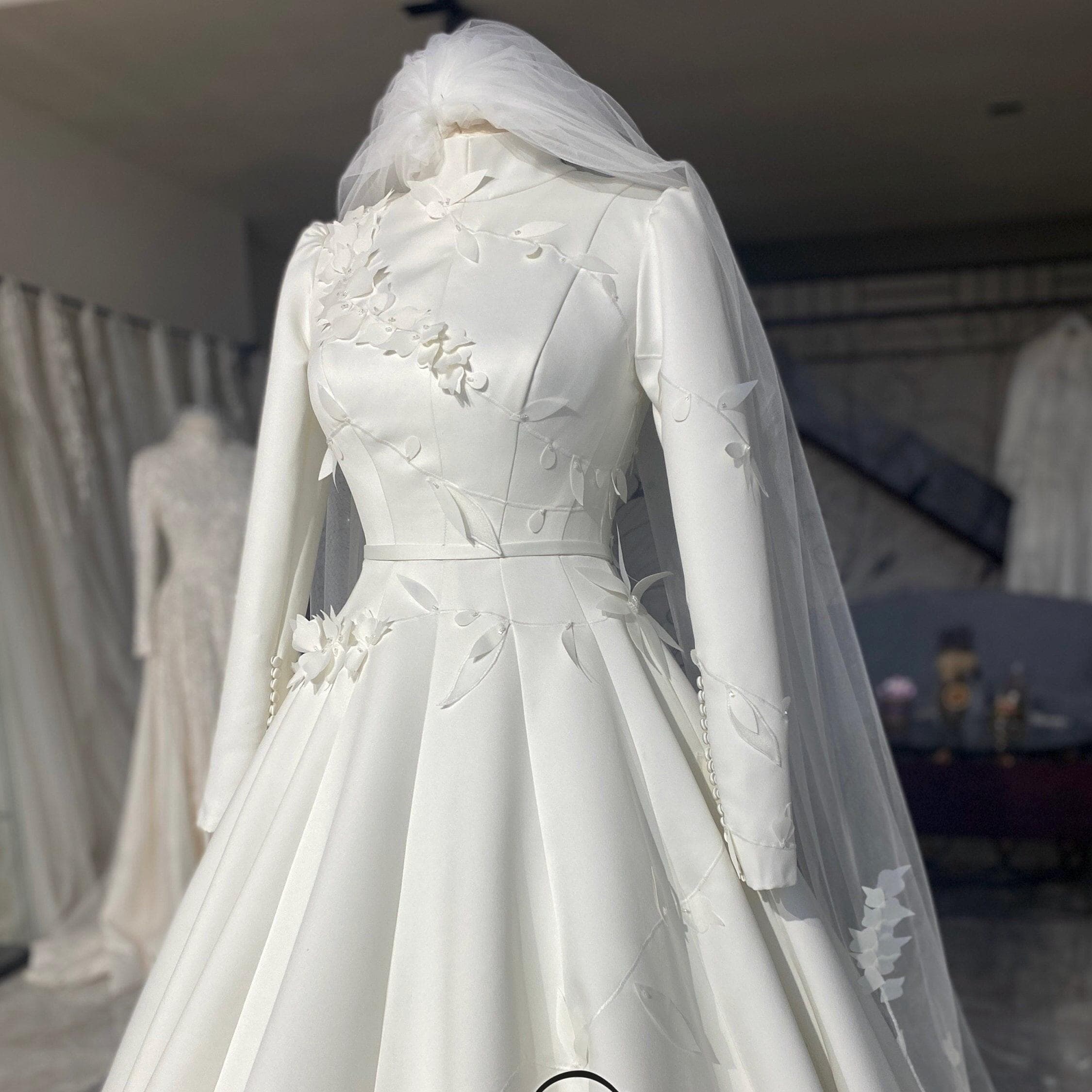Floral Muslim Wedding Dress Custom Hijab Bridal Gown