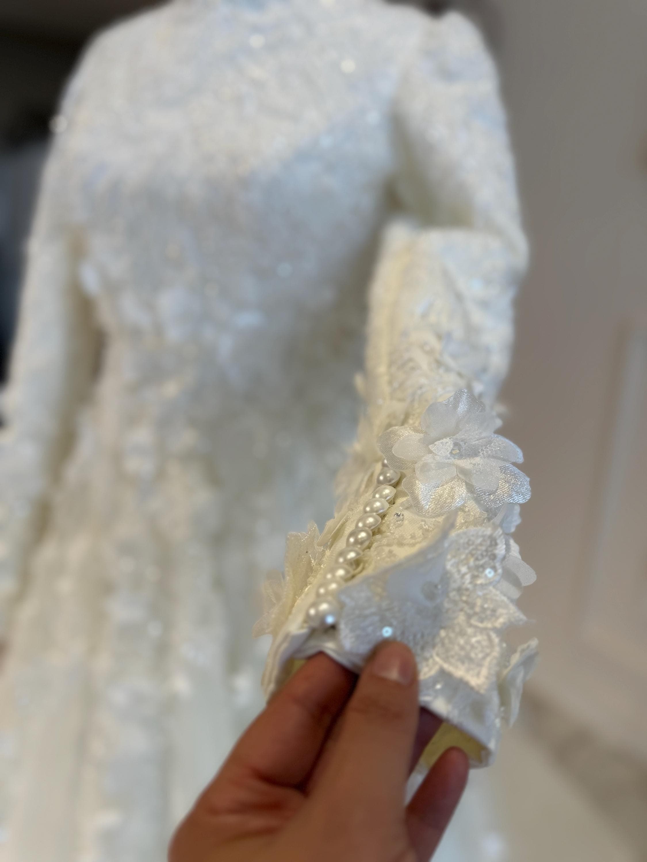 Wedding Dress with Long Train Modest Bridal Gown  Elegant Muslim 3D lace muslim bride - image 5