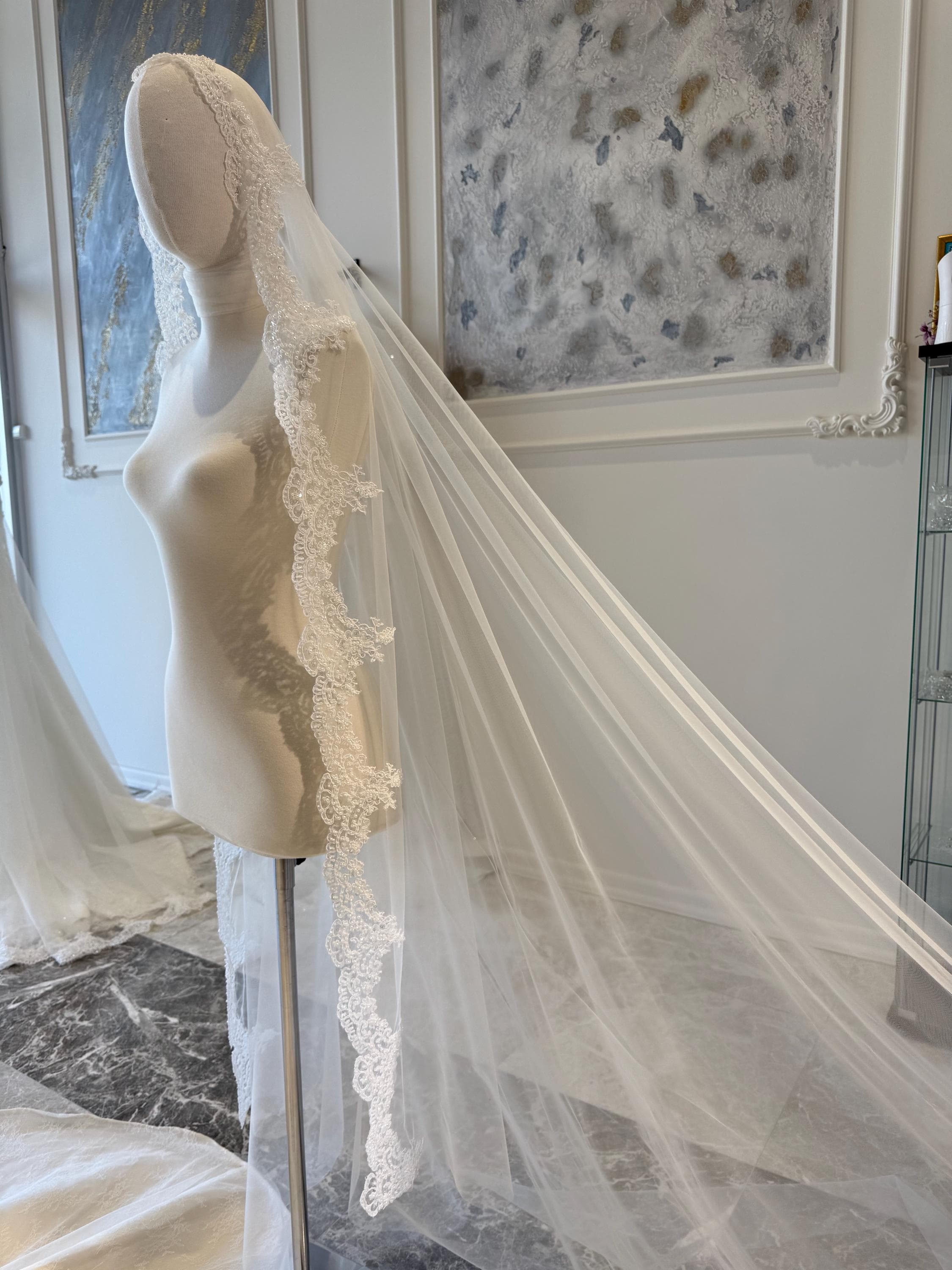 Lace Edge Bridal Veil | Elegant Tulle Design - image 4