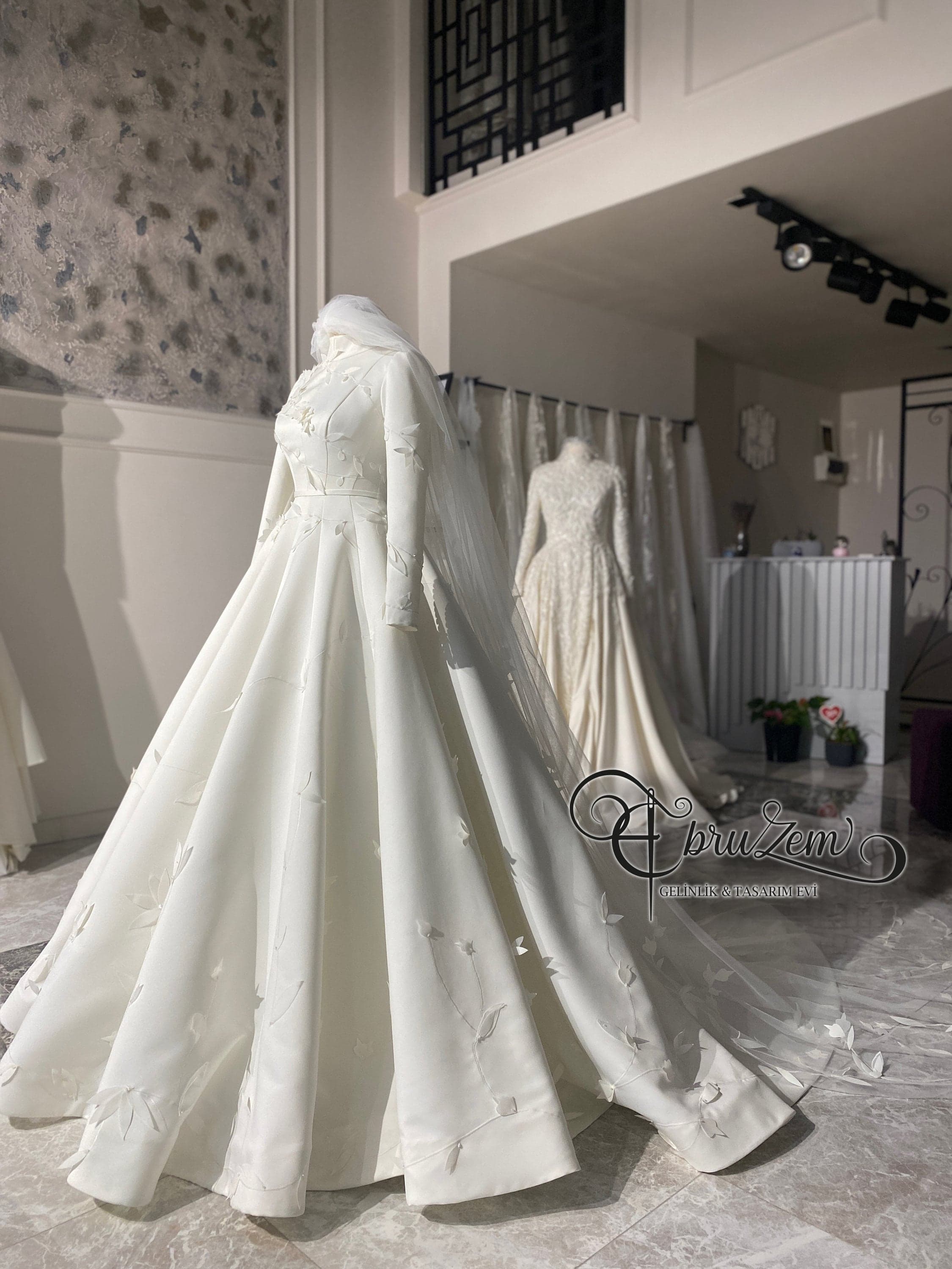 Floral Muslim Wedding Dress Custom Hijab Bridal Gown - image 5