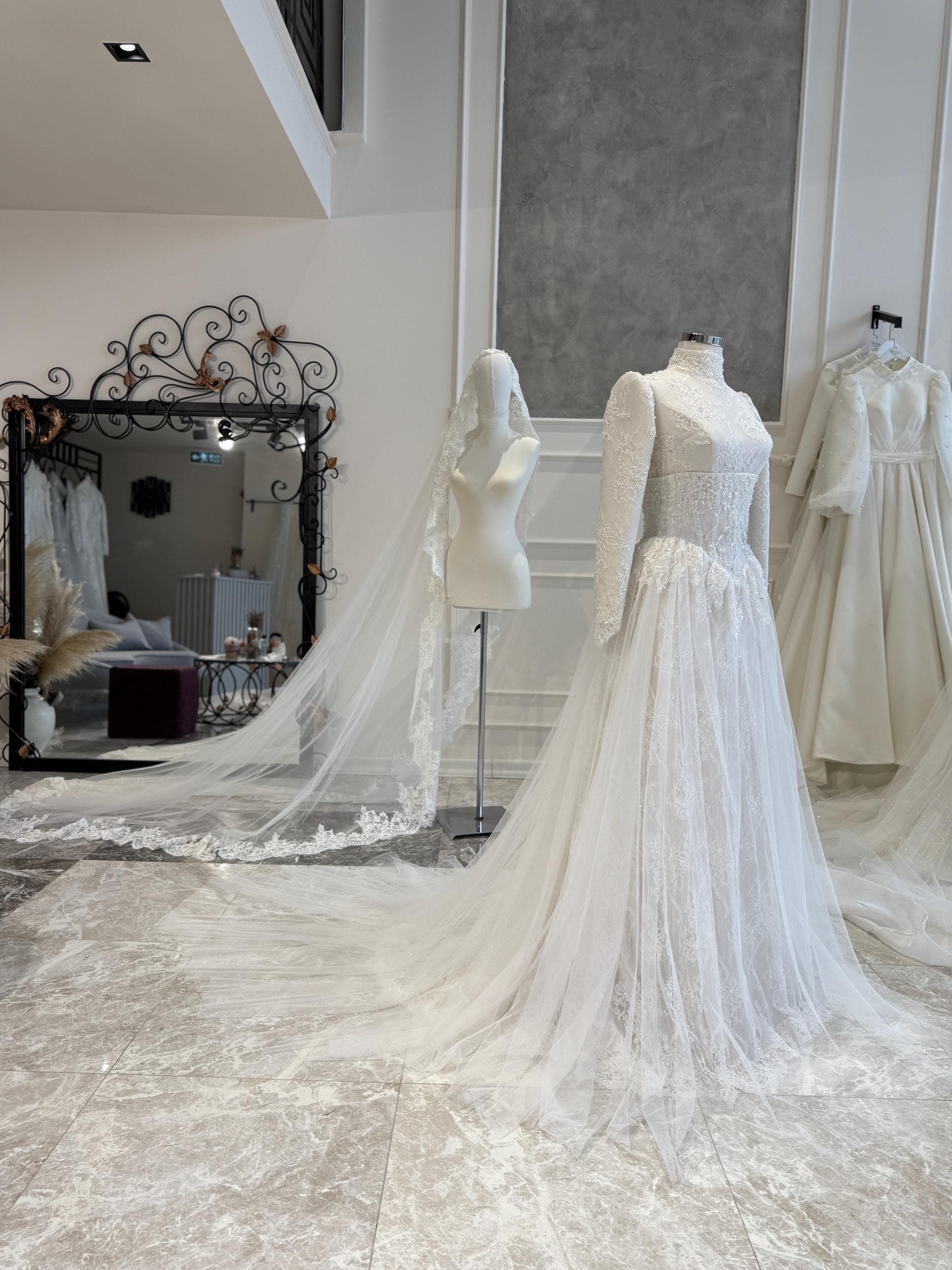 Lace Corset Wedding Dress with Detachable Train – Sculpted Long Sleeve Bridal Gown - image 5