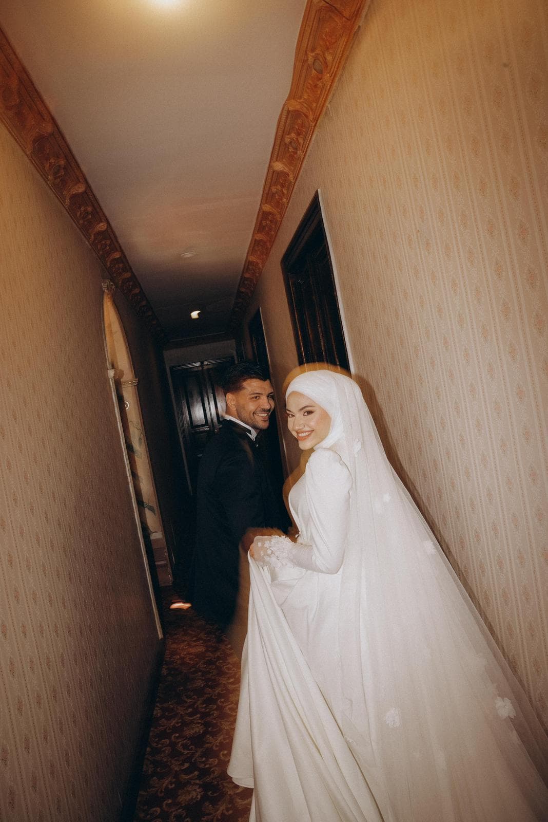 Modern Hijab Wedding Dress Long Sleeve Bridal Gown - image 5