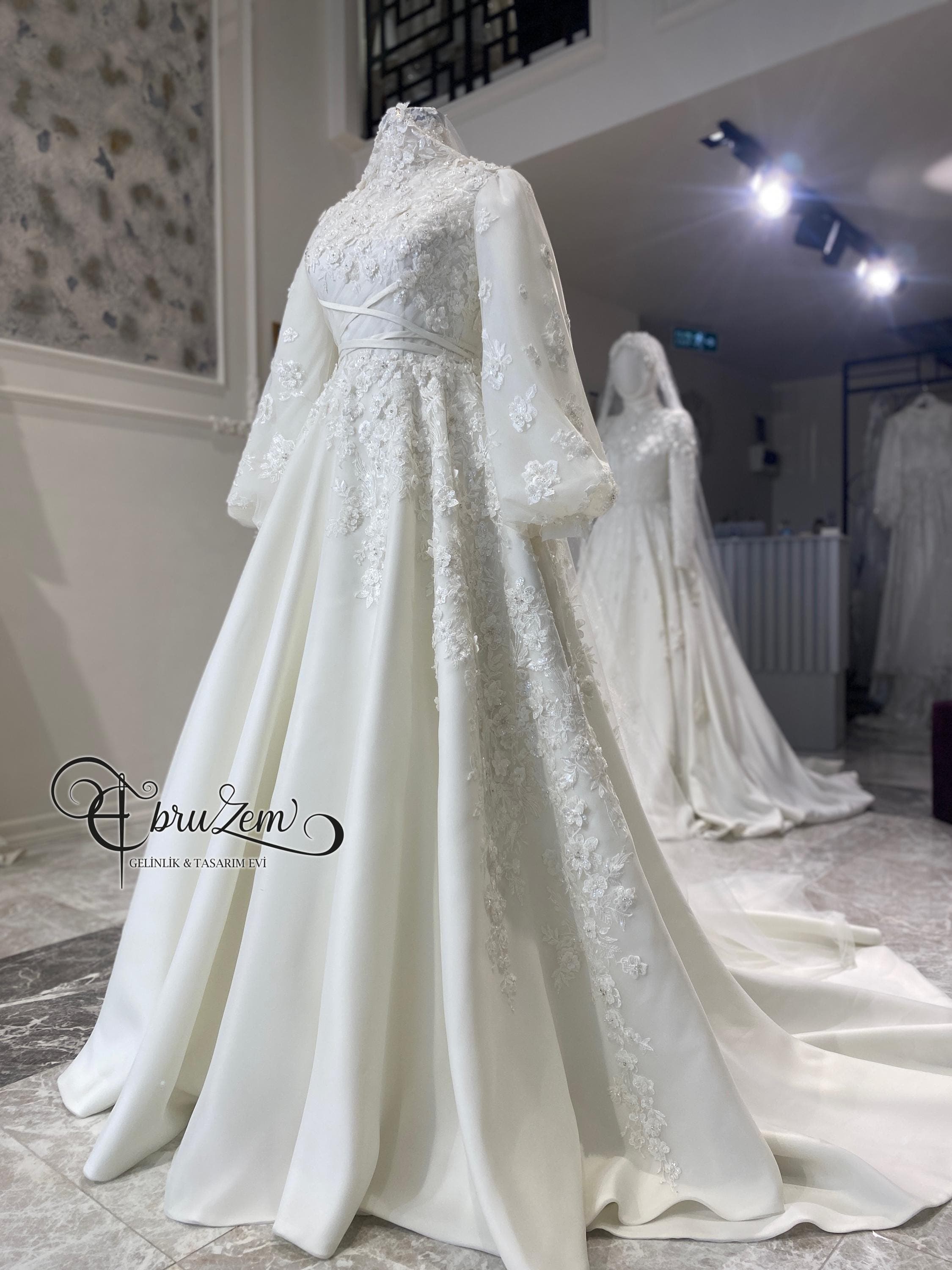 Luxury Hijab Wedding Dress – Long Sleeve Satin & Lace Muslim Bridal Gown with Train - image 5