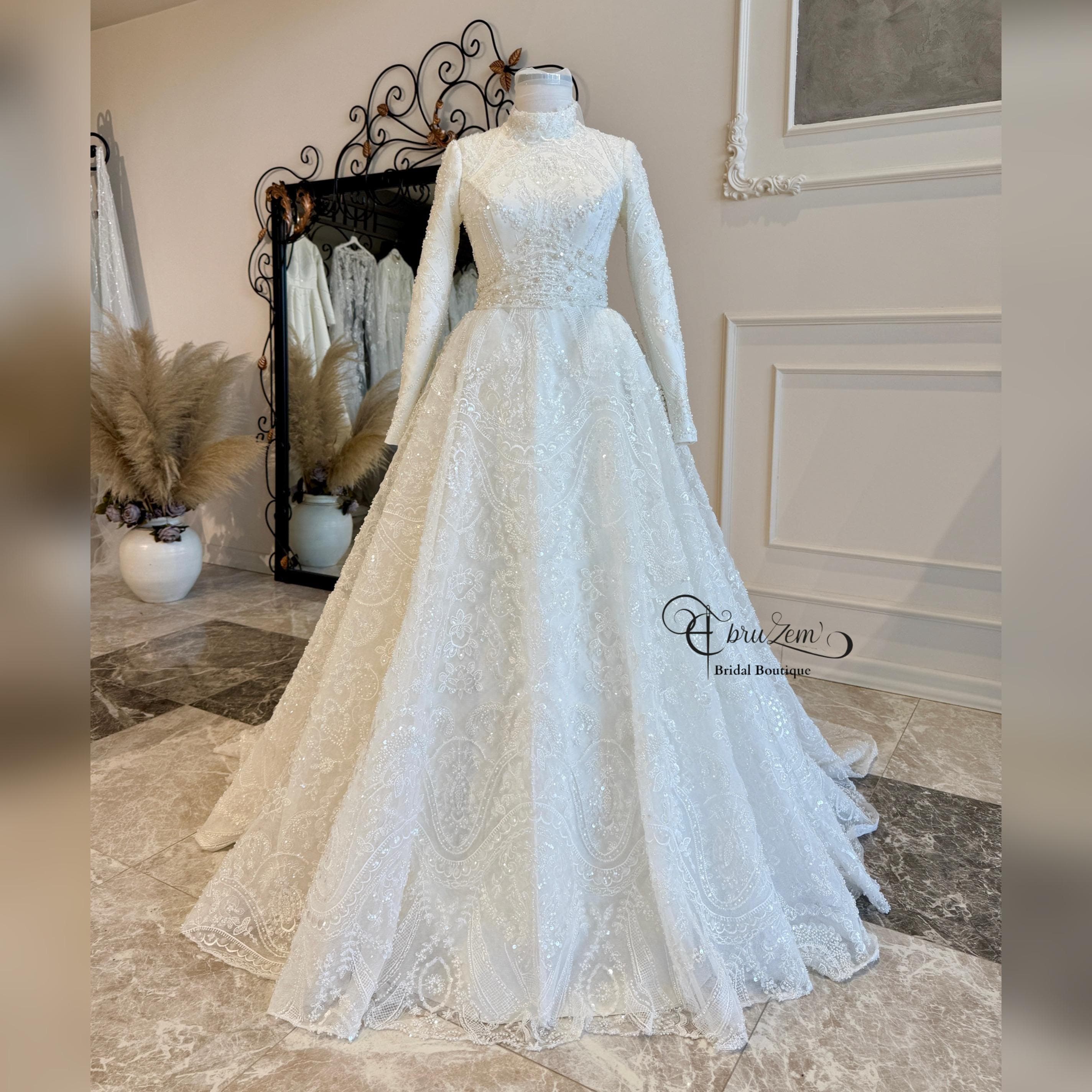 Lace Hijab Wedding Dress: A-Line, Long Sleeve